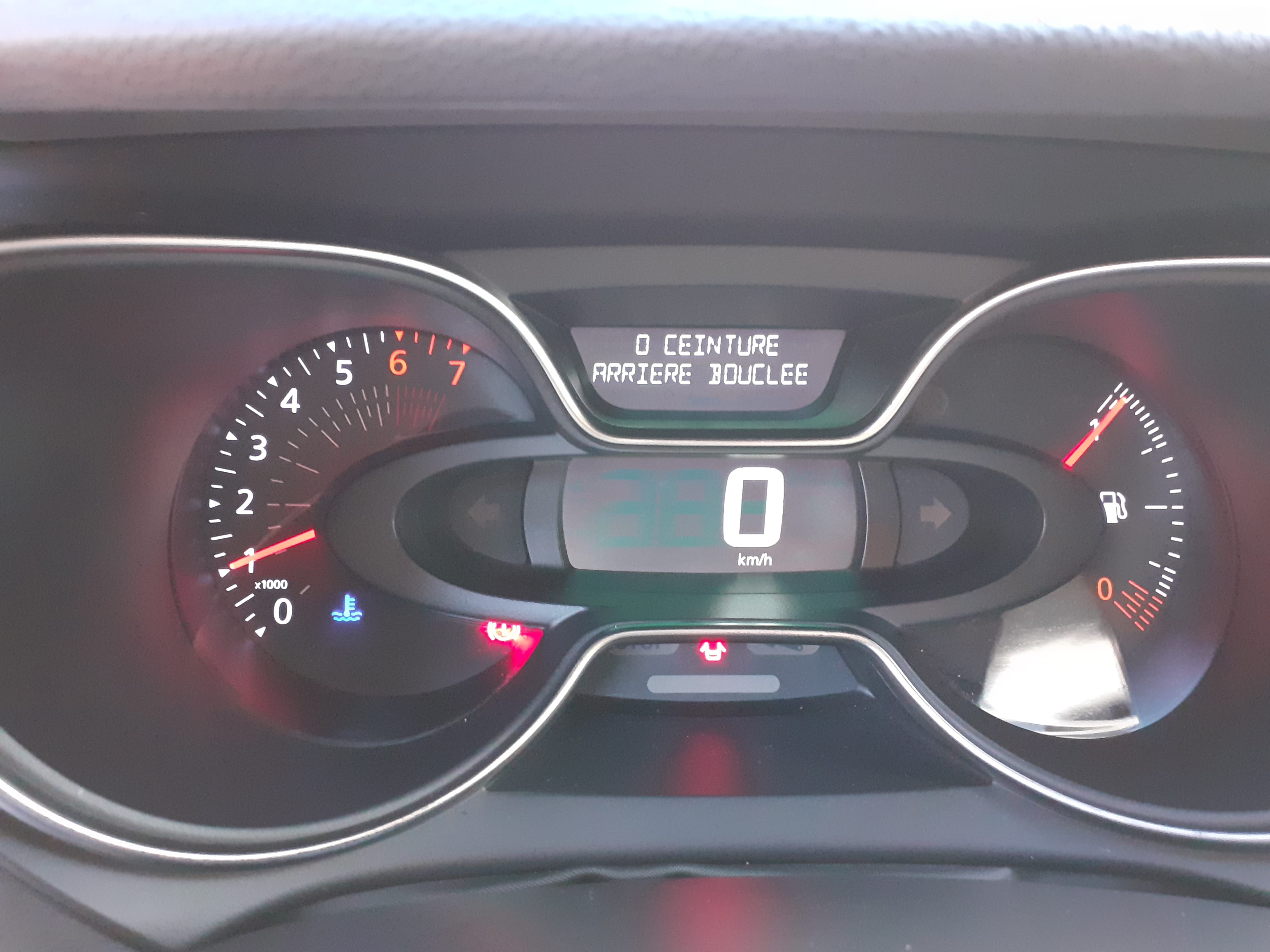 Renault Captur - Proche bus L1 avec Entrée audio / iPod