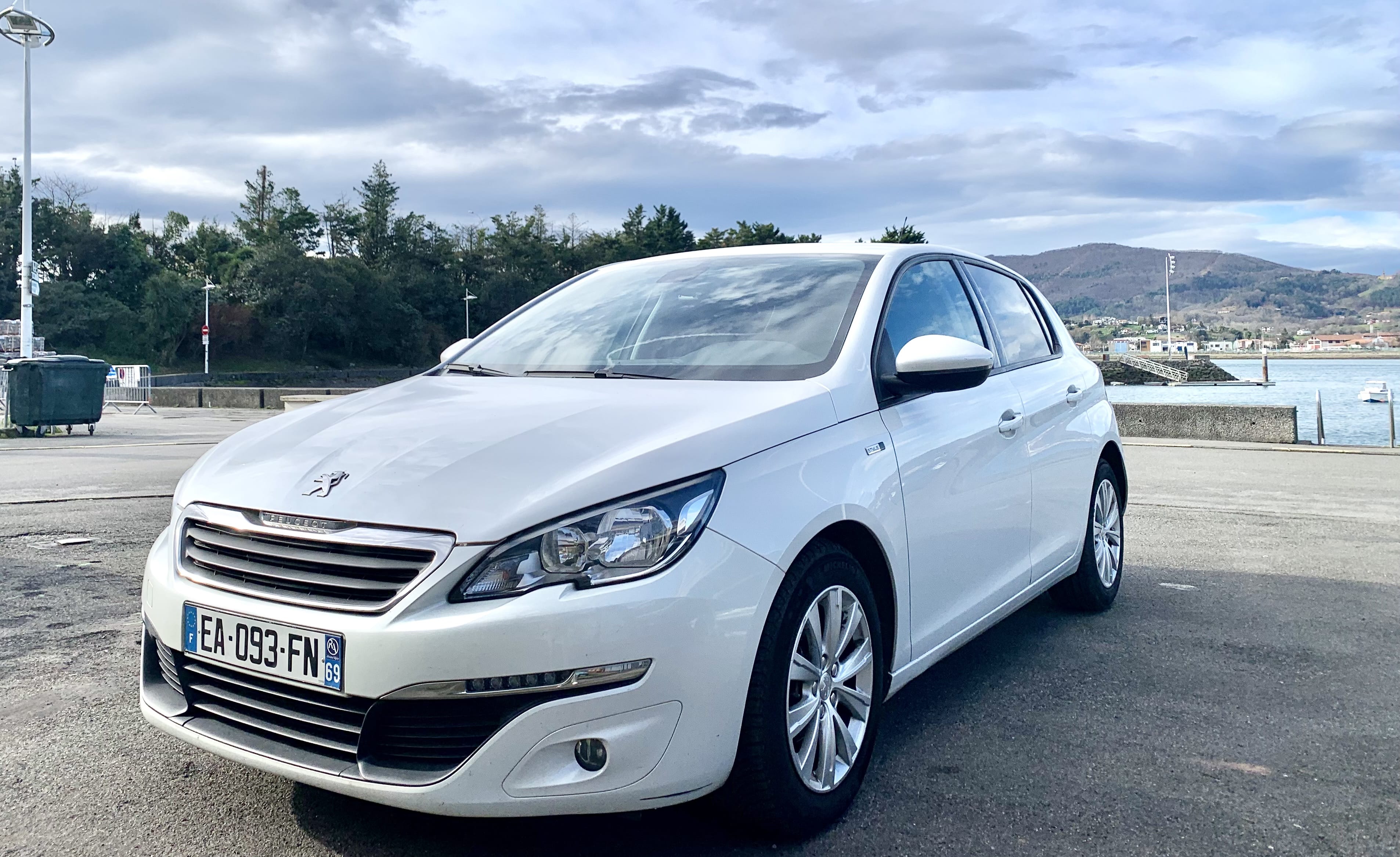 Peugeot 308, 2016, Essence 95