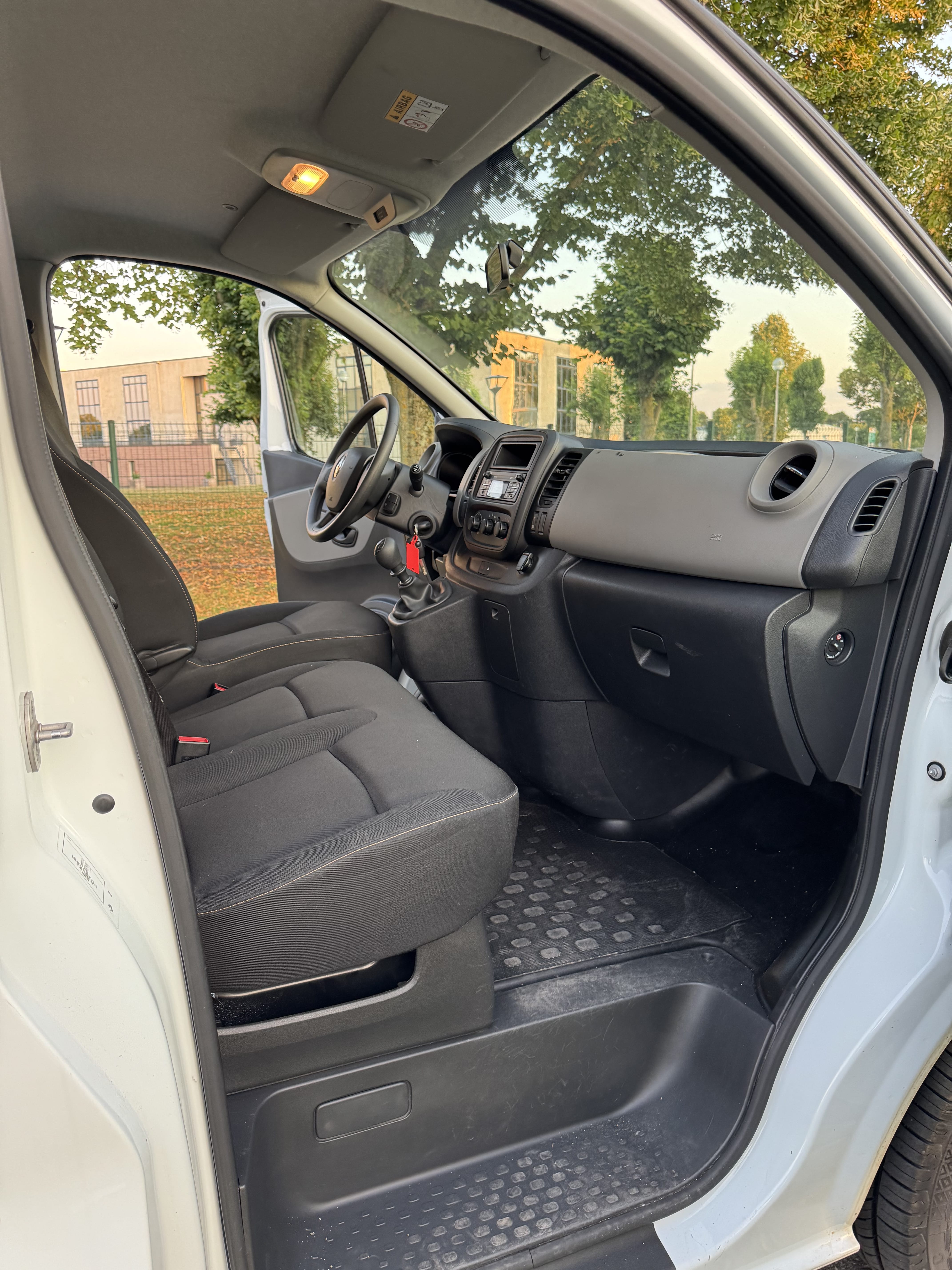 Renault Trafic avec Siège bébé