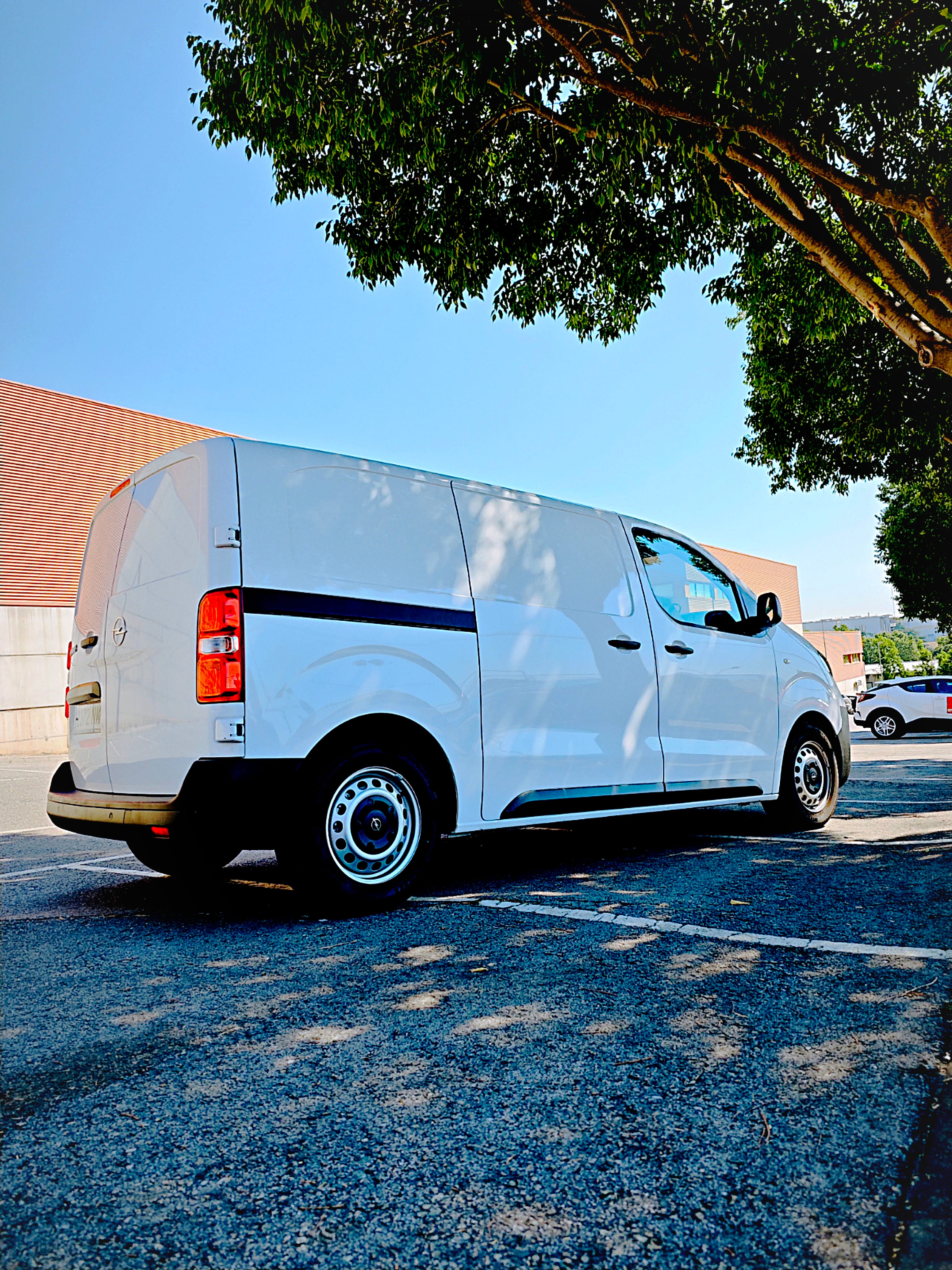 Opel Vivaro, 2026, Diesel