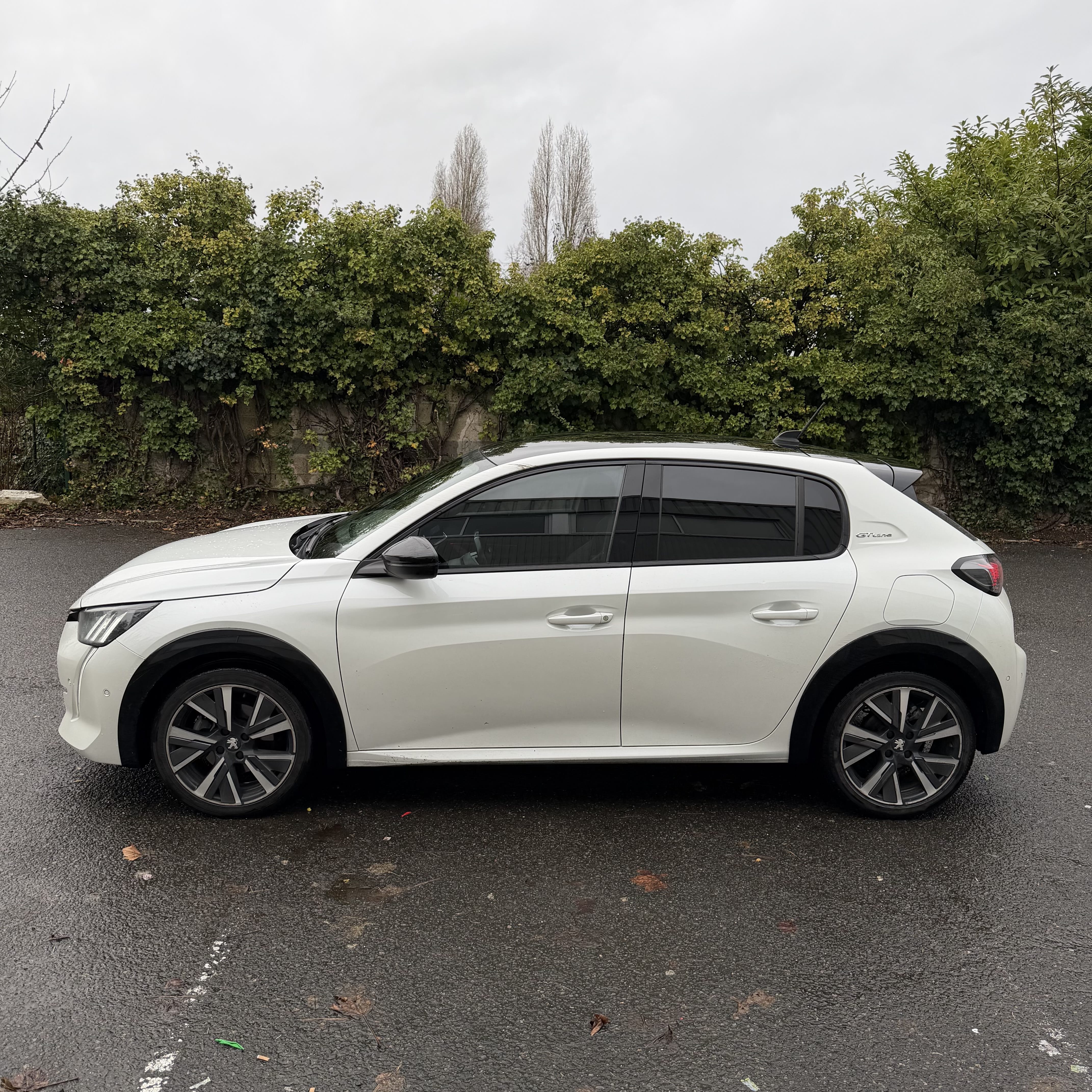 Peugeot 208 avec Climatisation