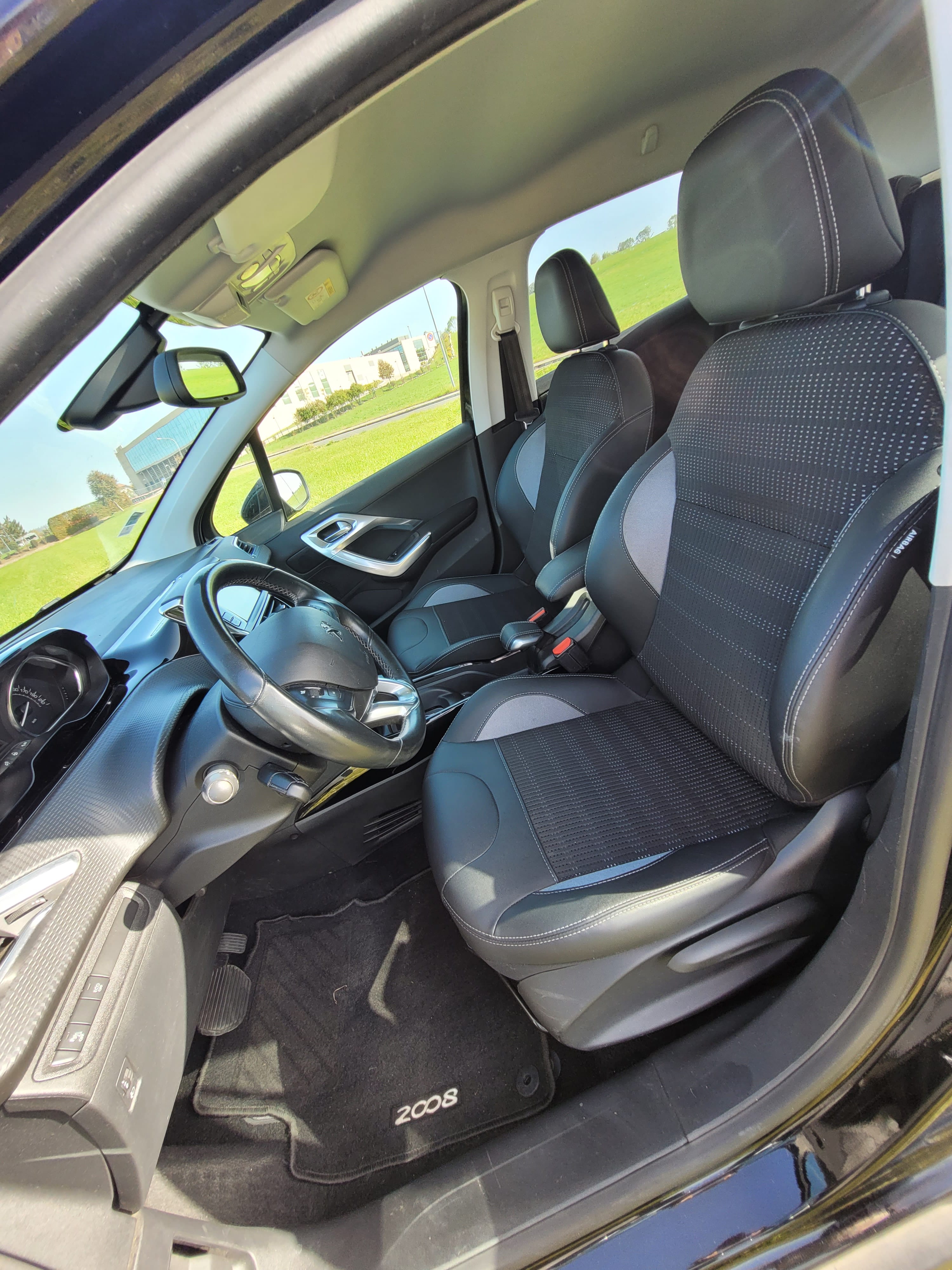 Peugeot 2008 avec Régulateur de vitesse