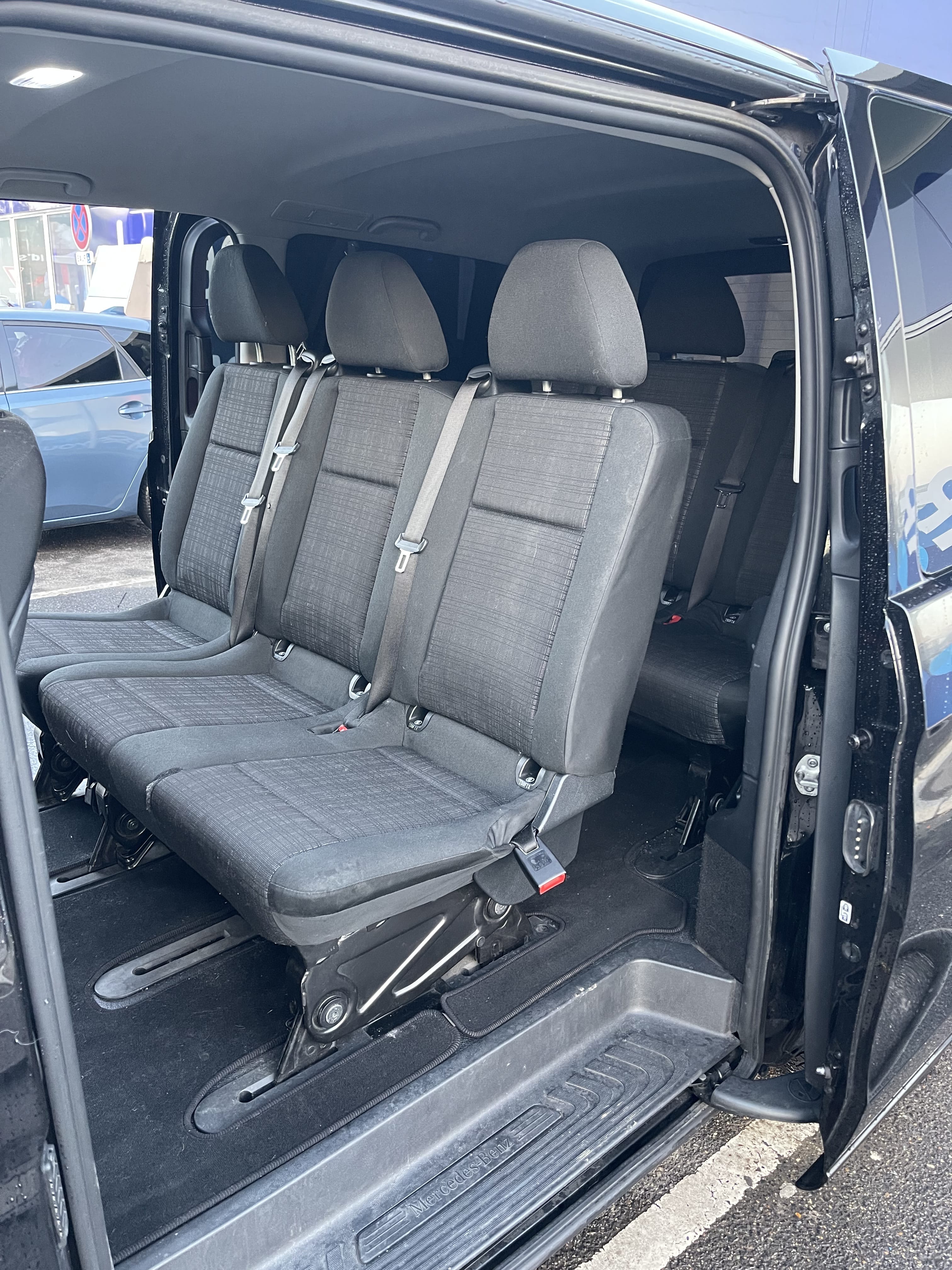 Mercedes-Benz Vito Tourer 9 places / 163 CV / 116 CDI / Automatique 9 G-Tronic avec Apple CarPlay
