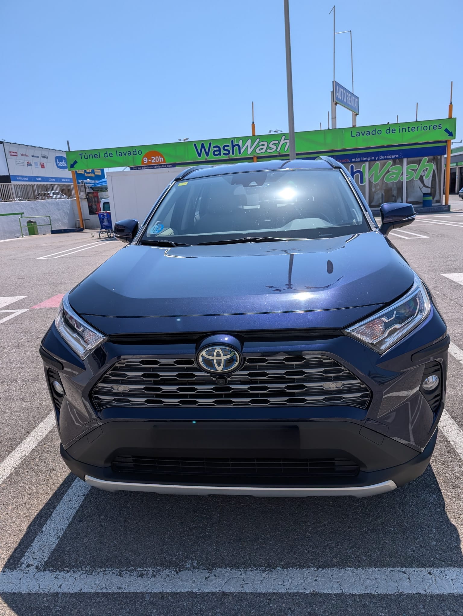 Toyota RAV4 XLE Premium 2.4 con Aire acondicionado