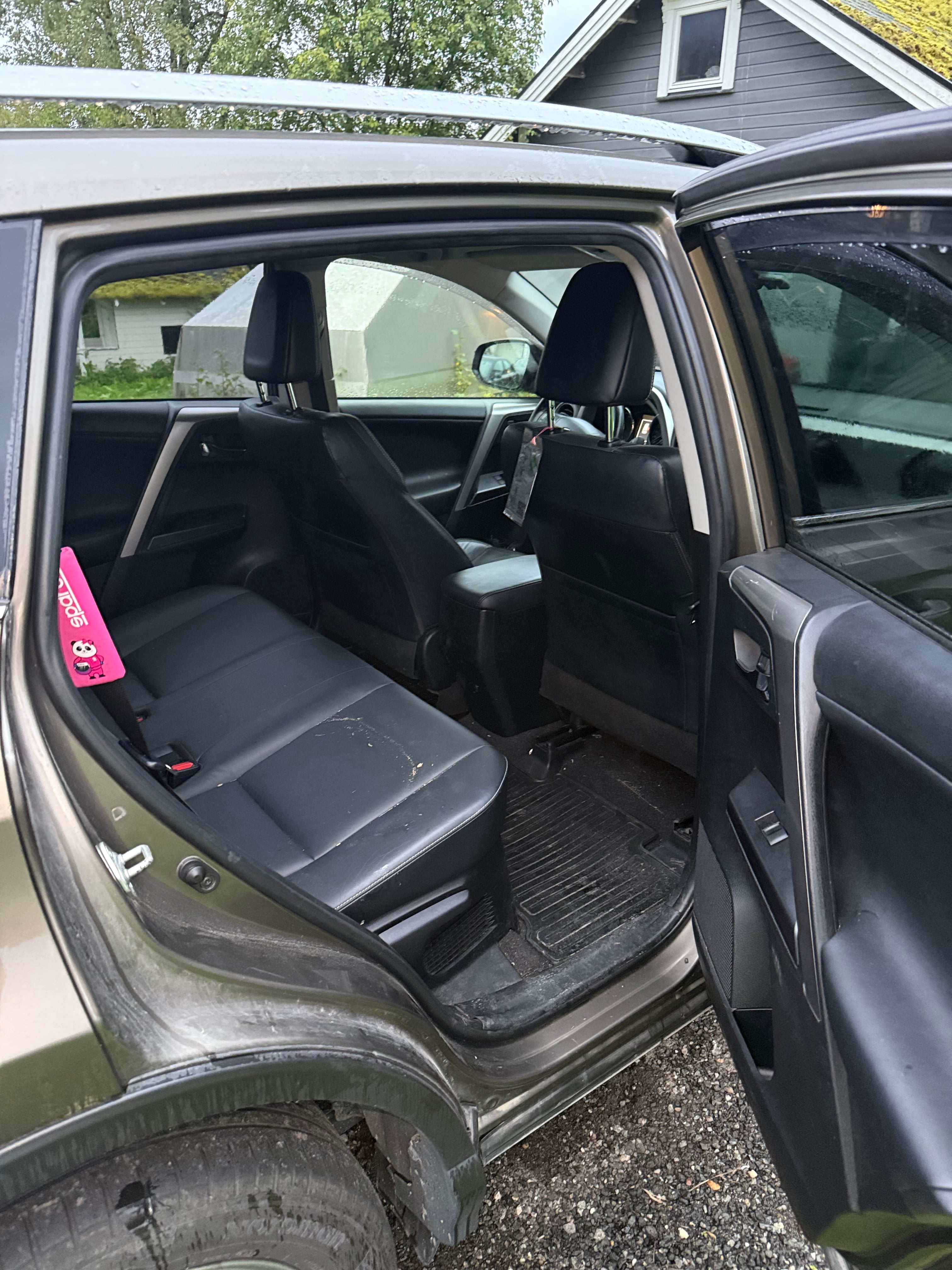 Toyota RAV 4 Hybrid med Cruisekontroll