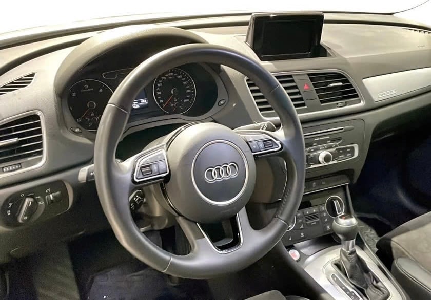 Audi Q3 med Cruisekontroll