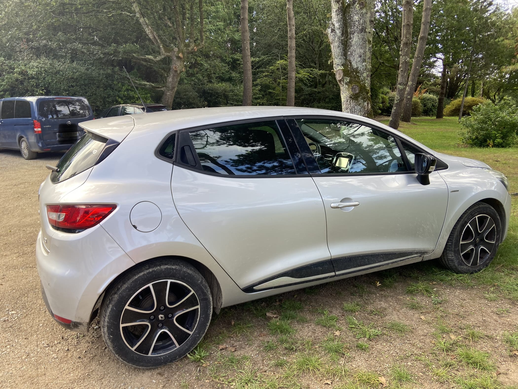 Renault Clio avec Climatisation