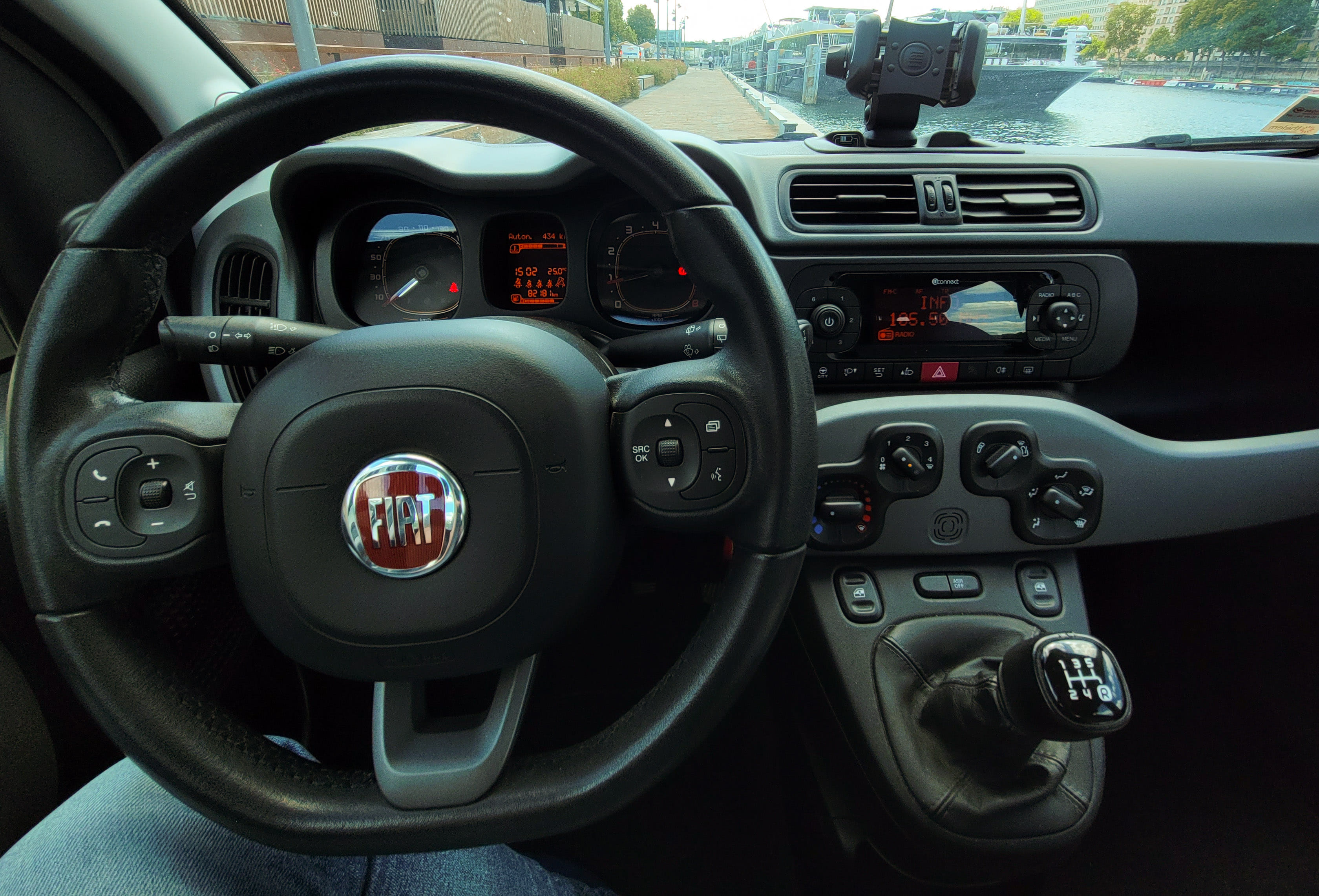 Fiat Panda (EM0) 2017 5p (clim, Bluetooth,...) # avec Entrée audio / iPod
