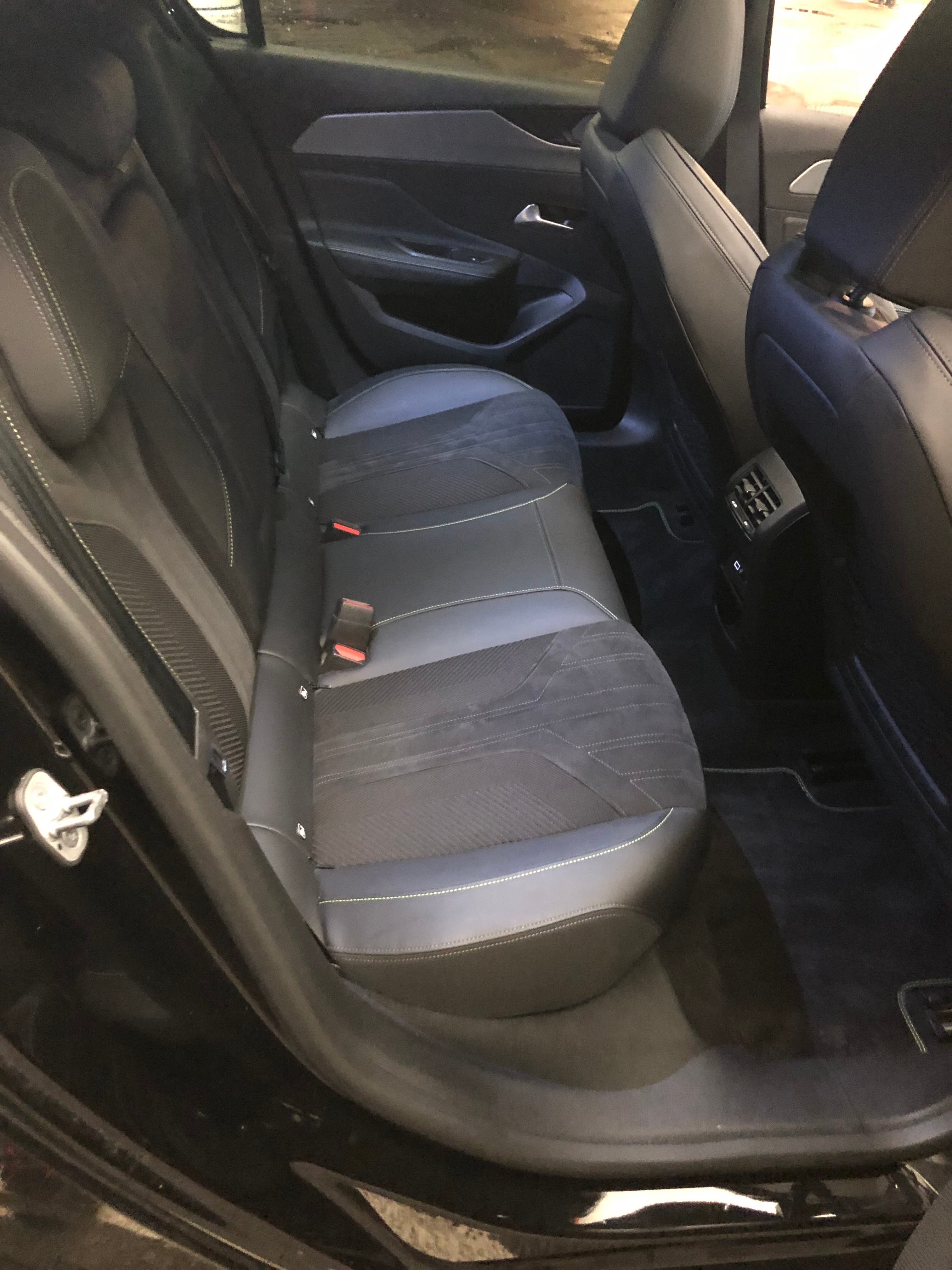 Peugeot 308 GT avec Entrée audio / iPod