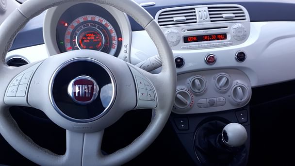 Fiat 500 1.2 16V 75CV LOUNGE