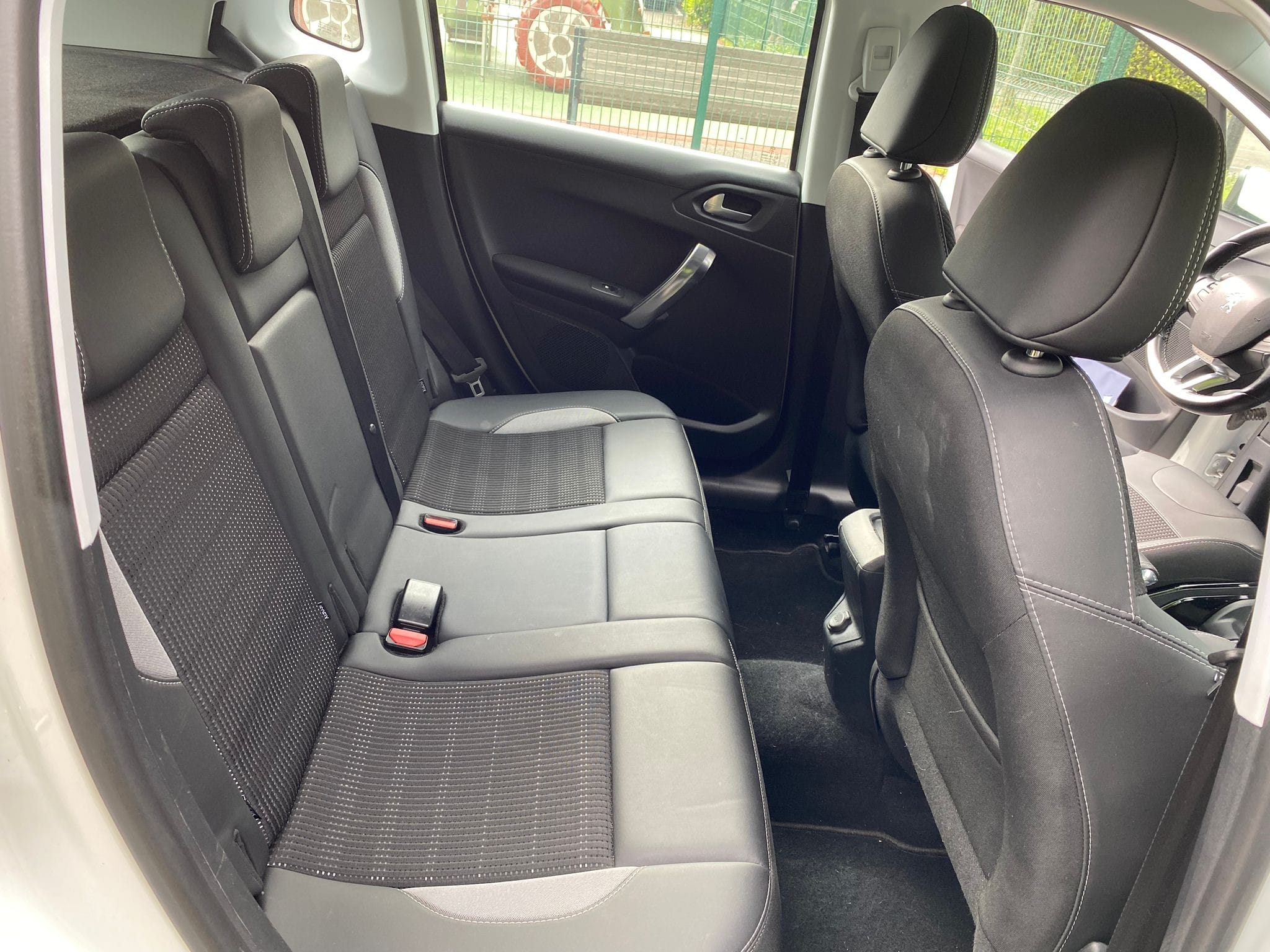 Peugeot 2008 avec Pneus neige