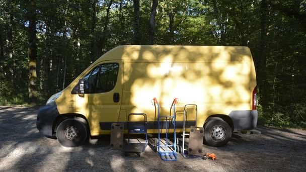 Fiat Ducato avec 2 Diables, Sangles et Chariot plateforme avec Pneus neige