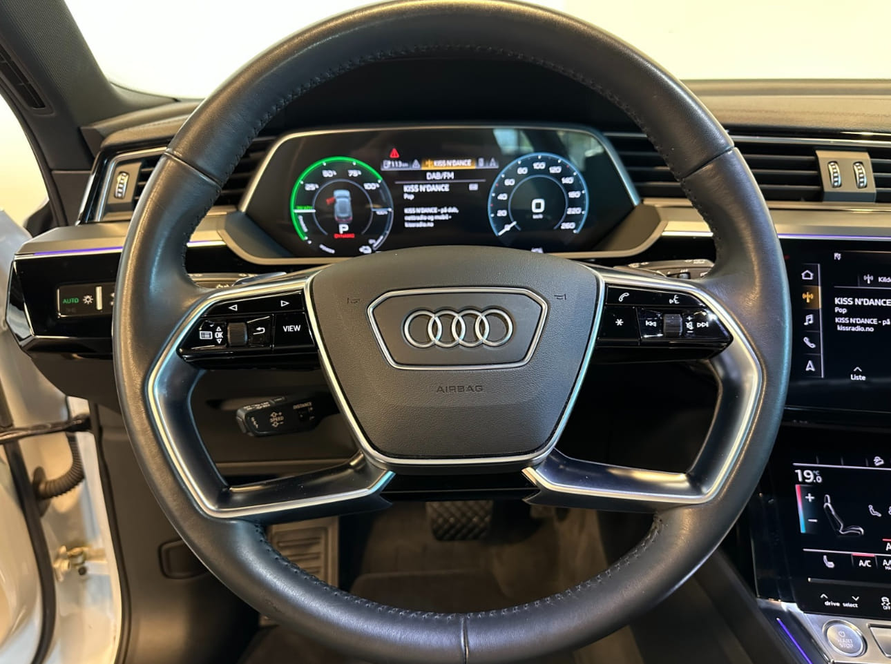 Audi e-tron med Firehjulstrekk