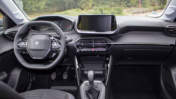 Peugeot 208 II Les tanneurs avec Siège bébé