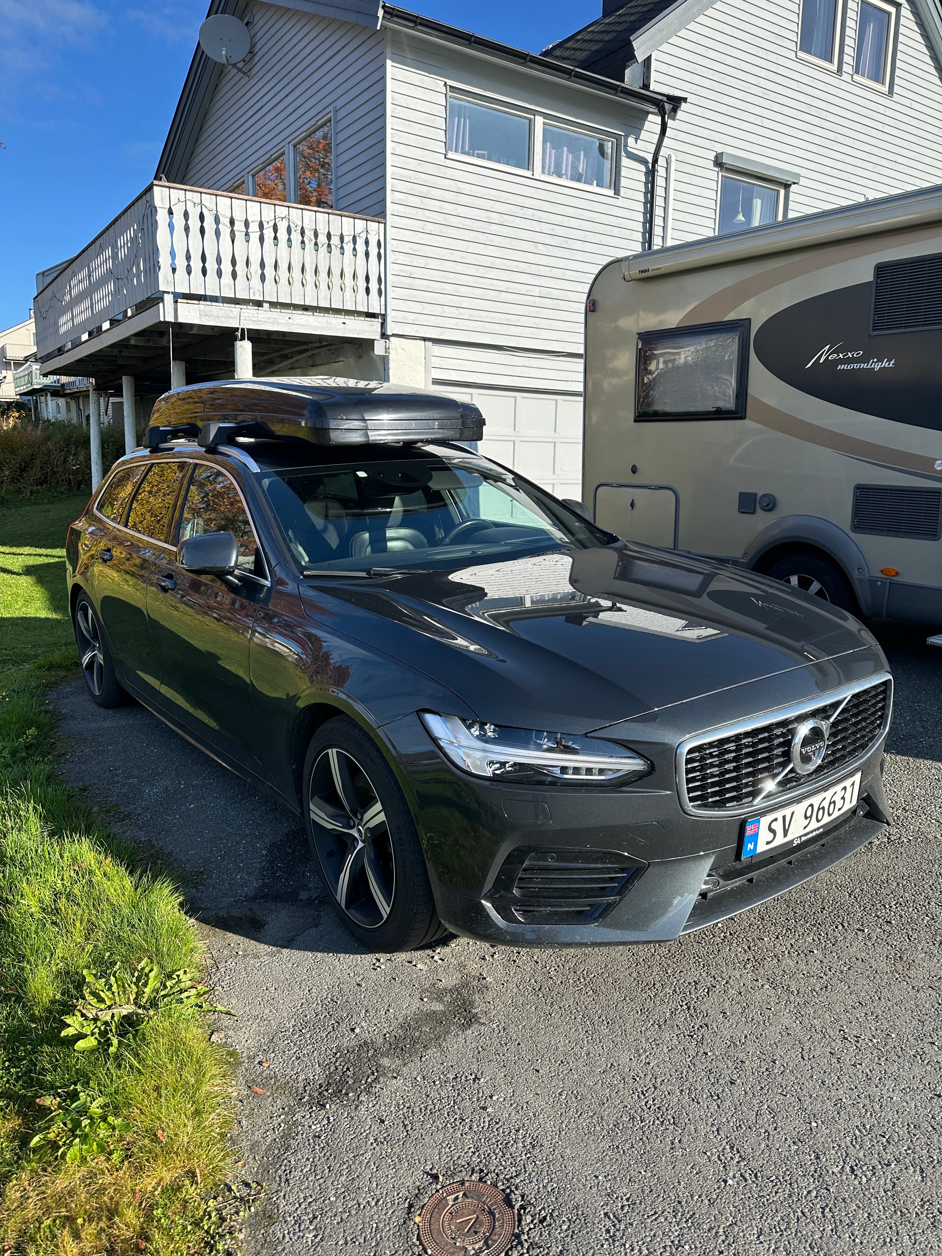 Volvo V90 R-Design T8 Twin Engine, 2019, Blyfri 95 / Eléctrico (híbrido), Automático