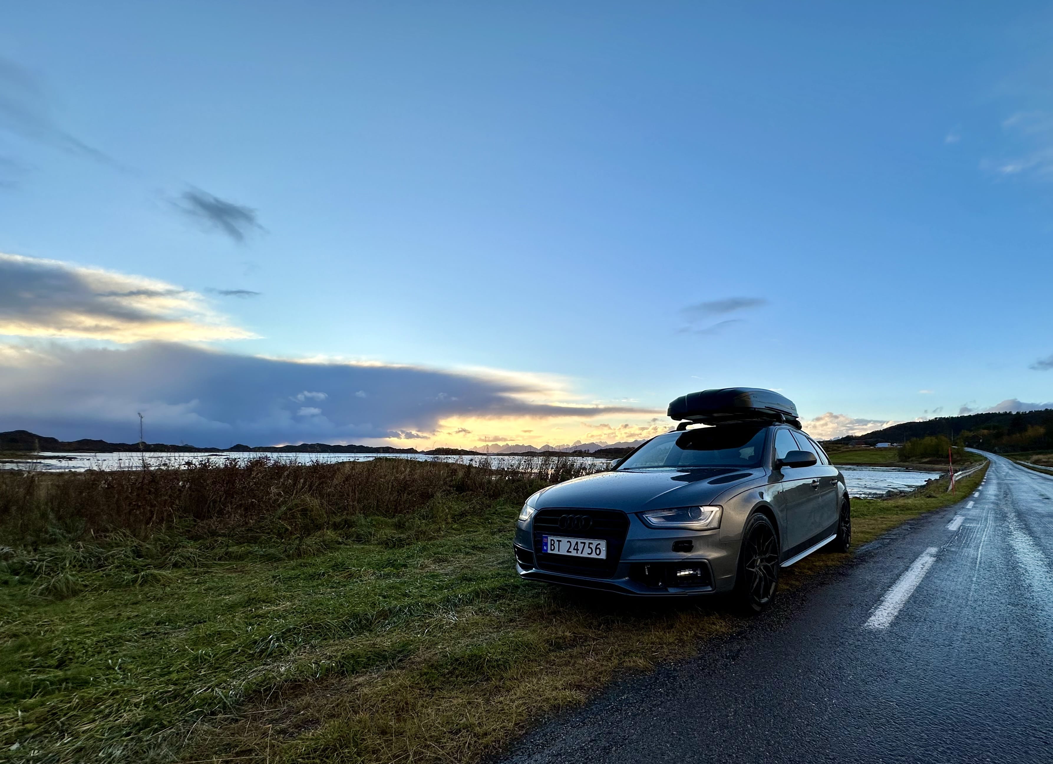 Audi A4 Avant Free WiFi med Bluetooth audio