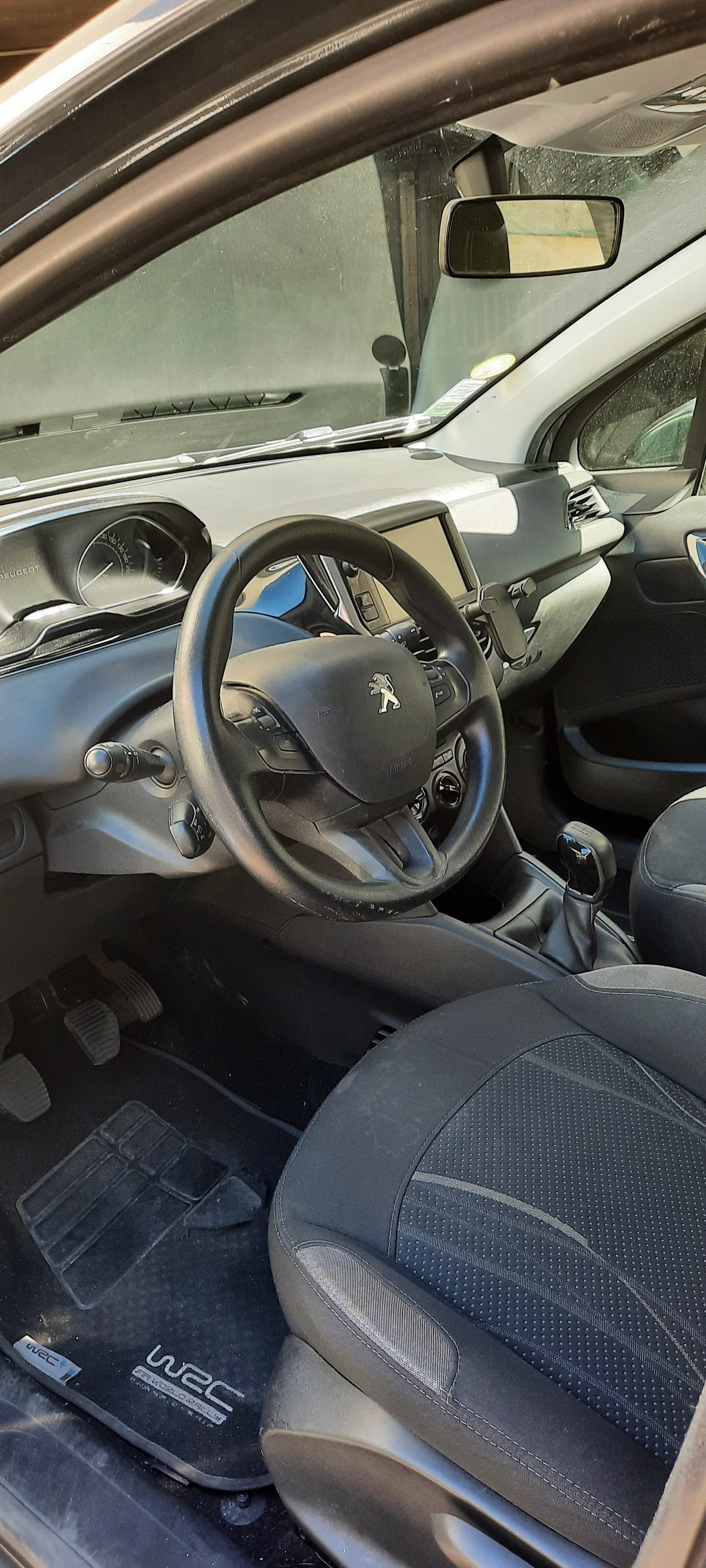 Peugeot 208 avec Régulateur de vitesse