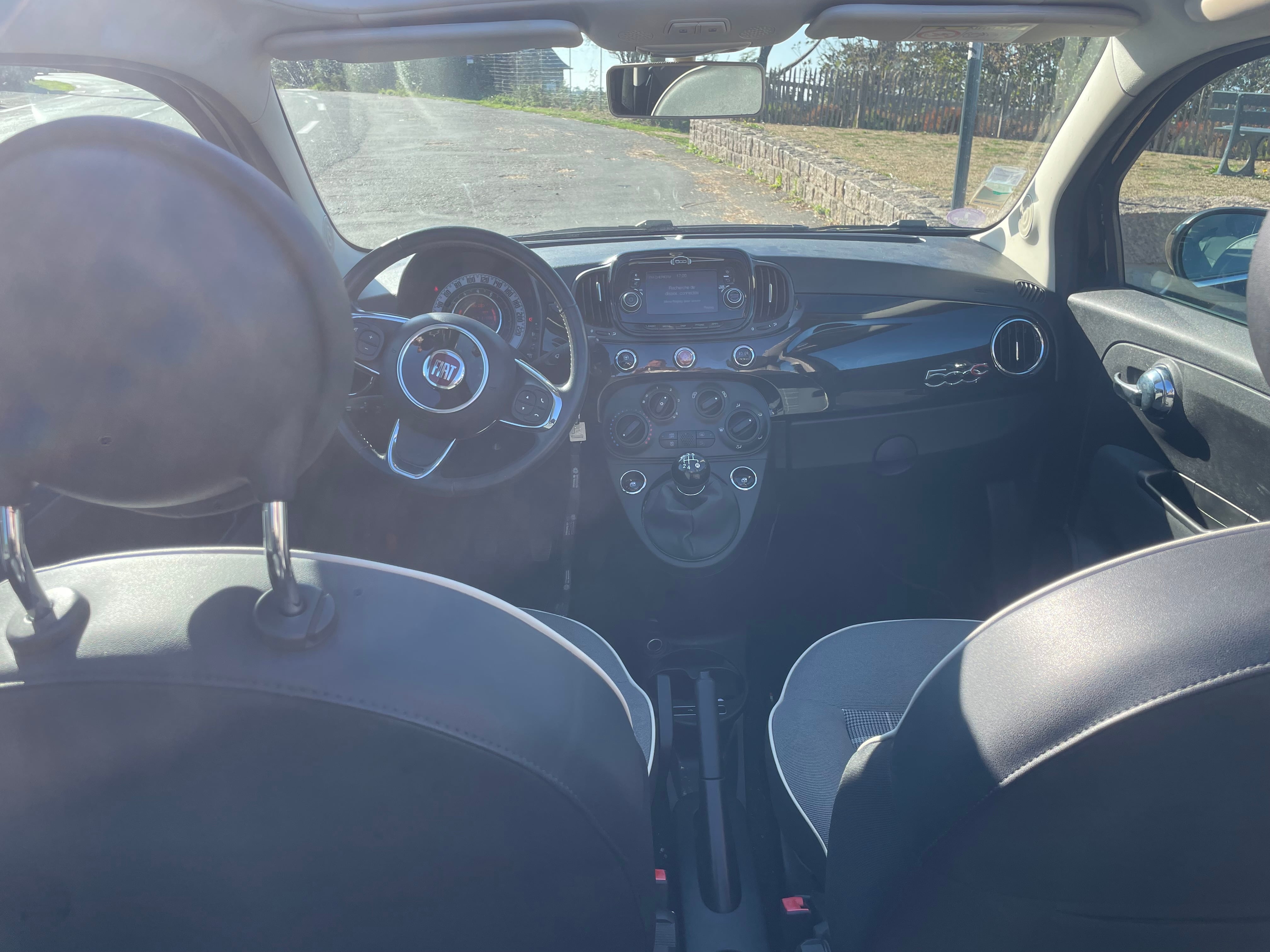 Fiat 500 C 1l2 69cv avec Port USB
