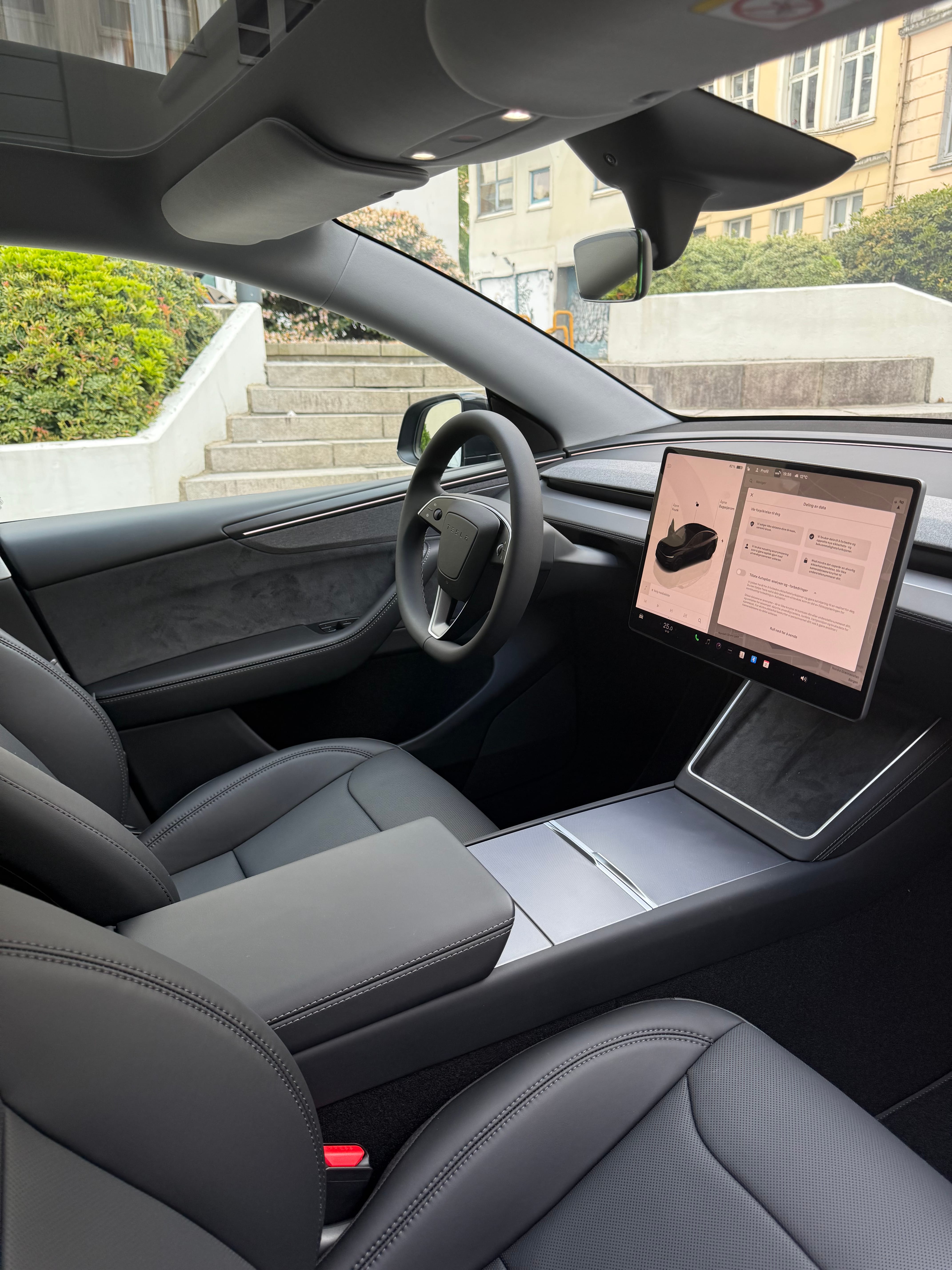 Tesla Model Y Long Range med Firehjulstrekk