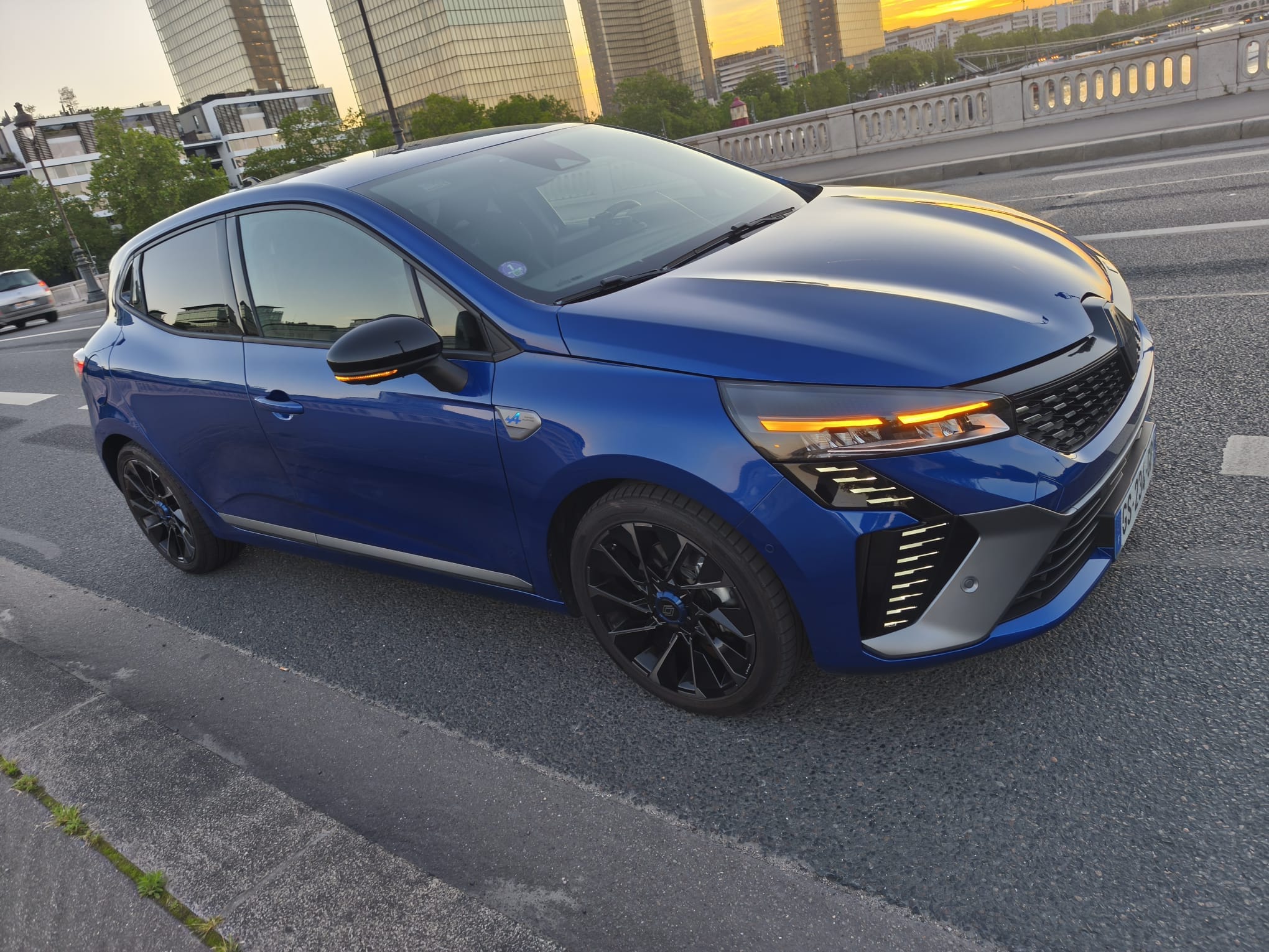 Renault Clio Hybride Alpine avec Caméra de recul
