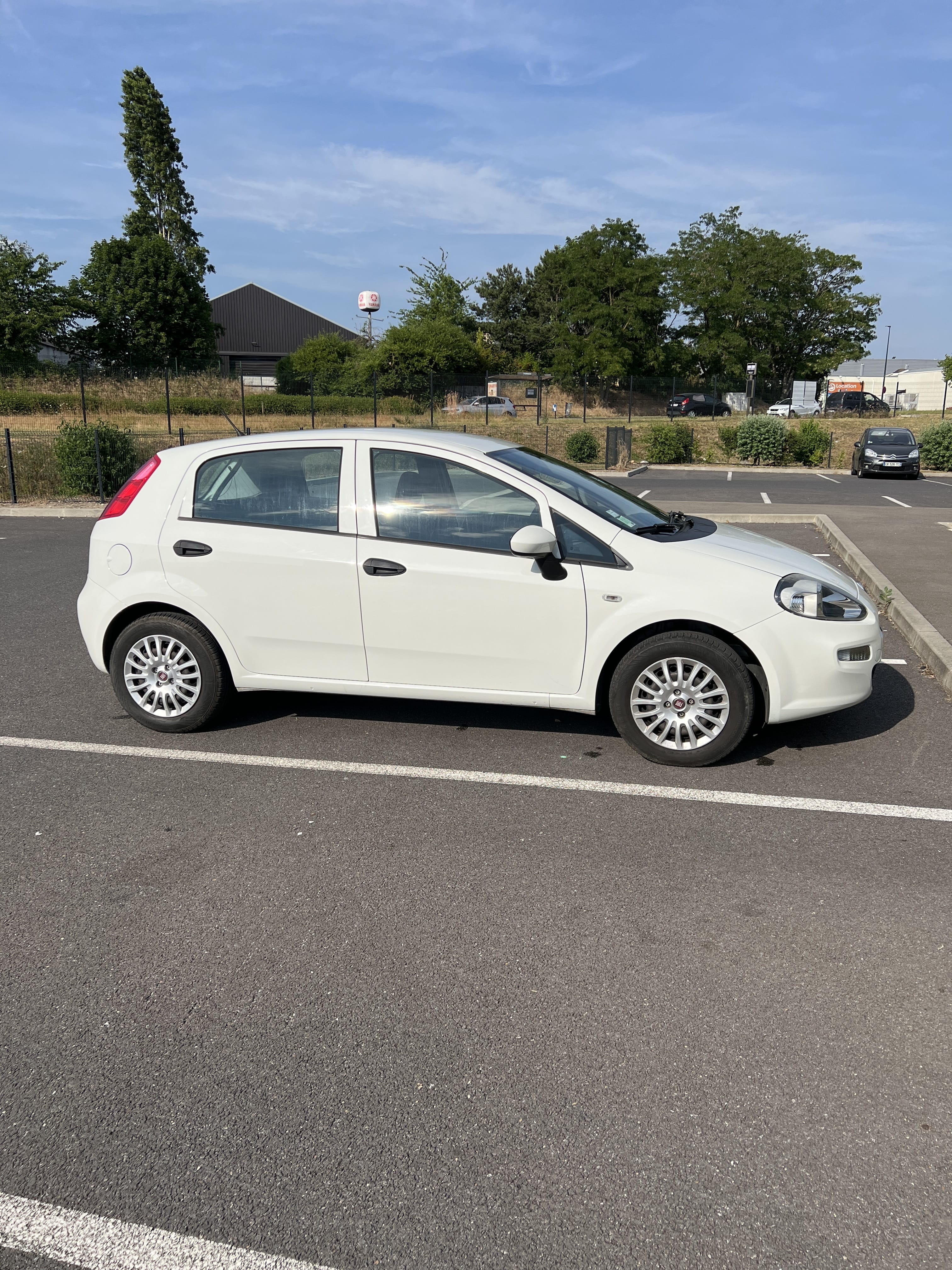 Fiat Punto avec Climatisation