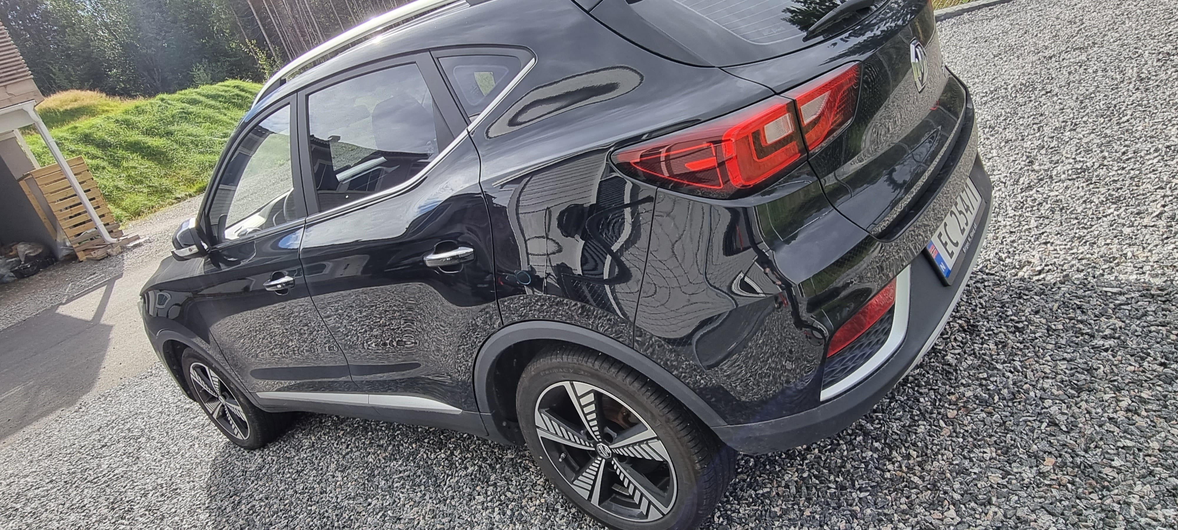 Mg ZS with GPS