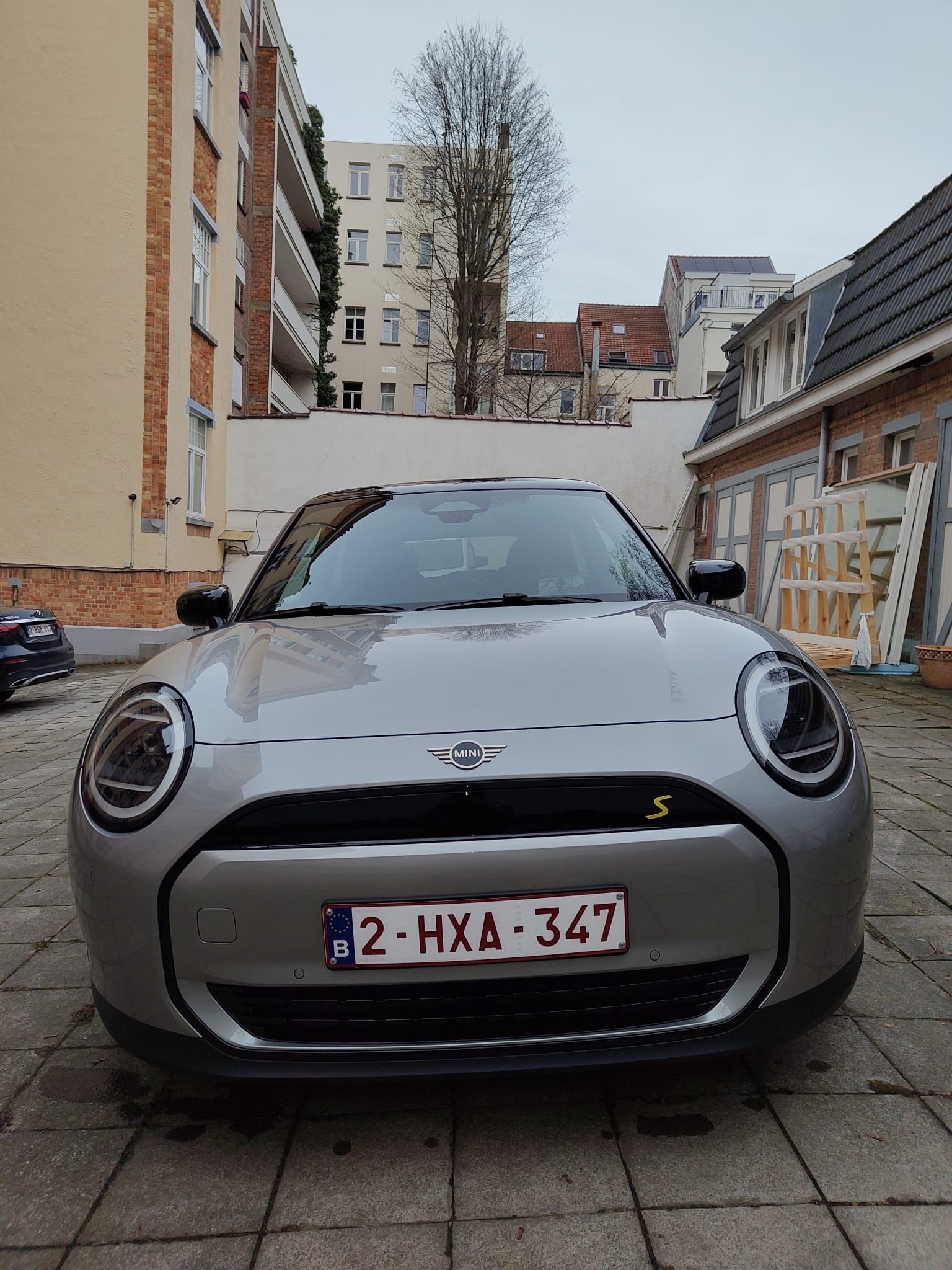 Mini Cooper SE avec Dashcam