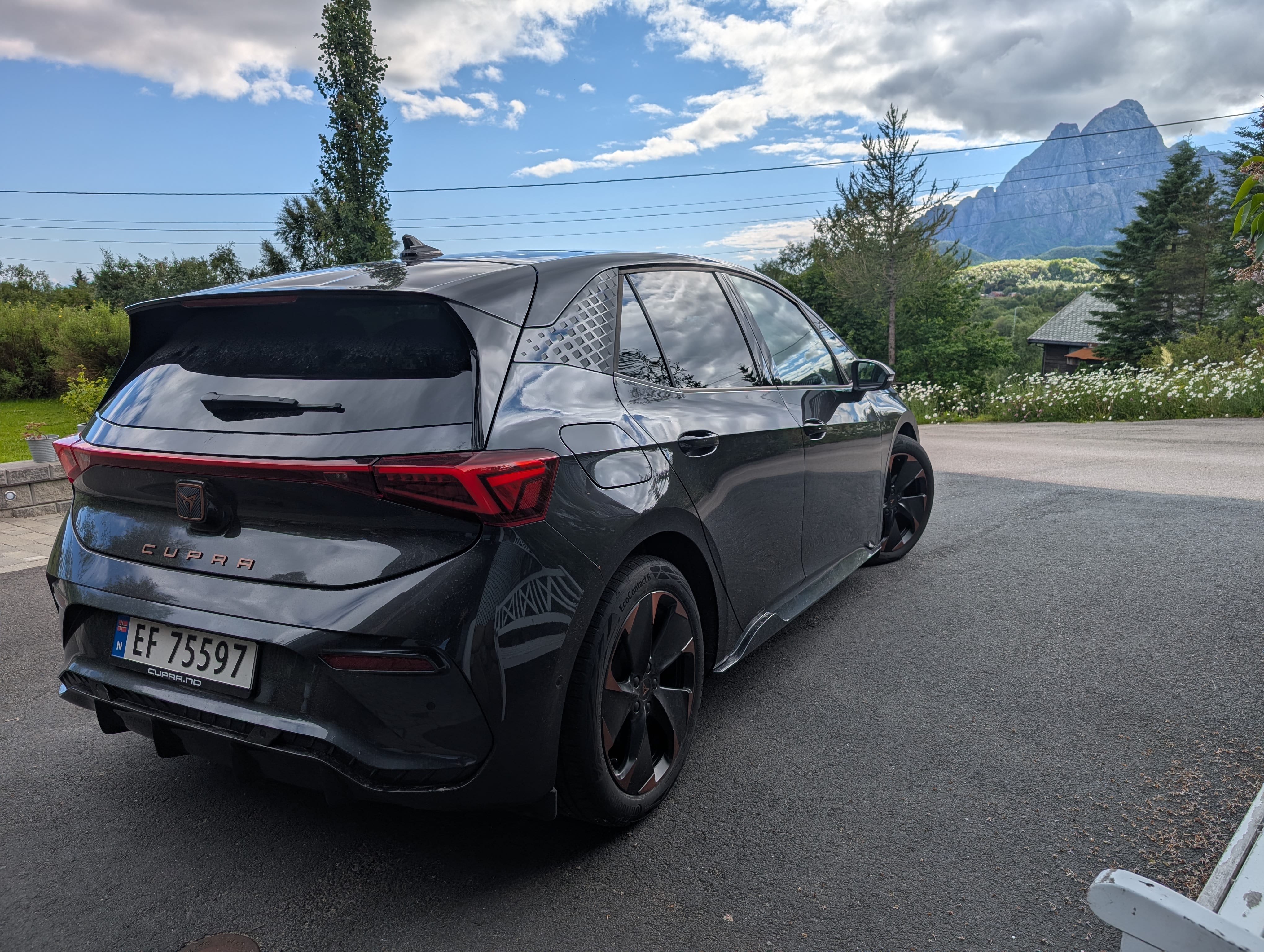 Cupra Born with Bluetooth audio