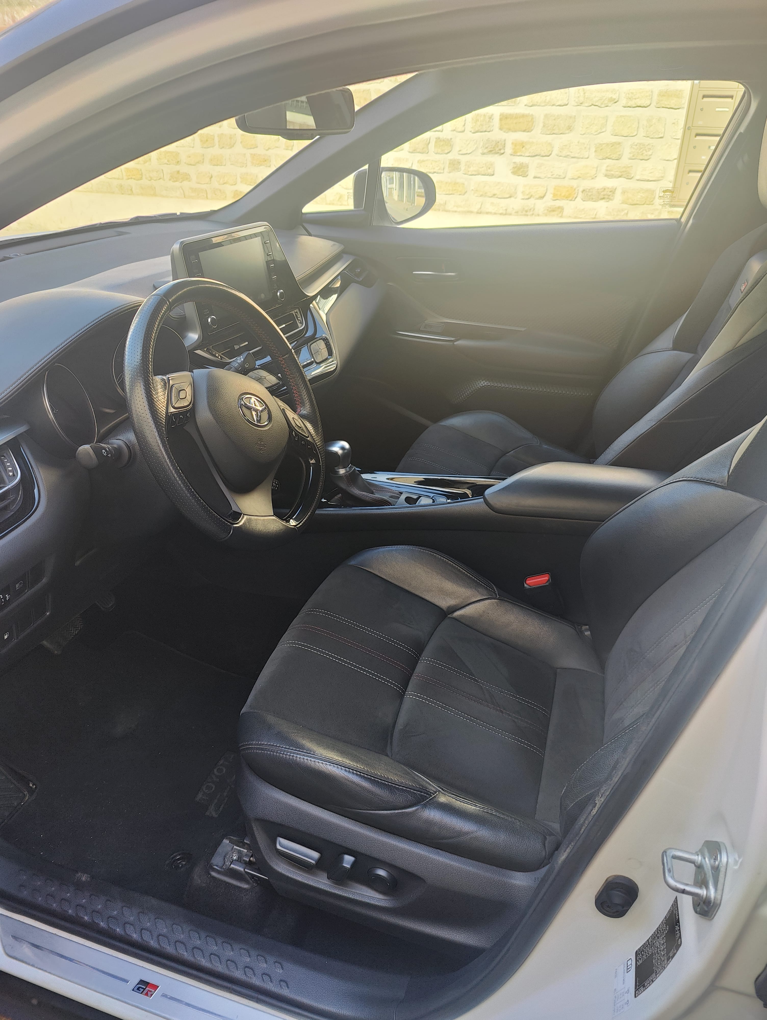 Toyota C-HR Hybrid avec Régulateur de vitesse