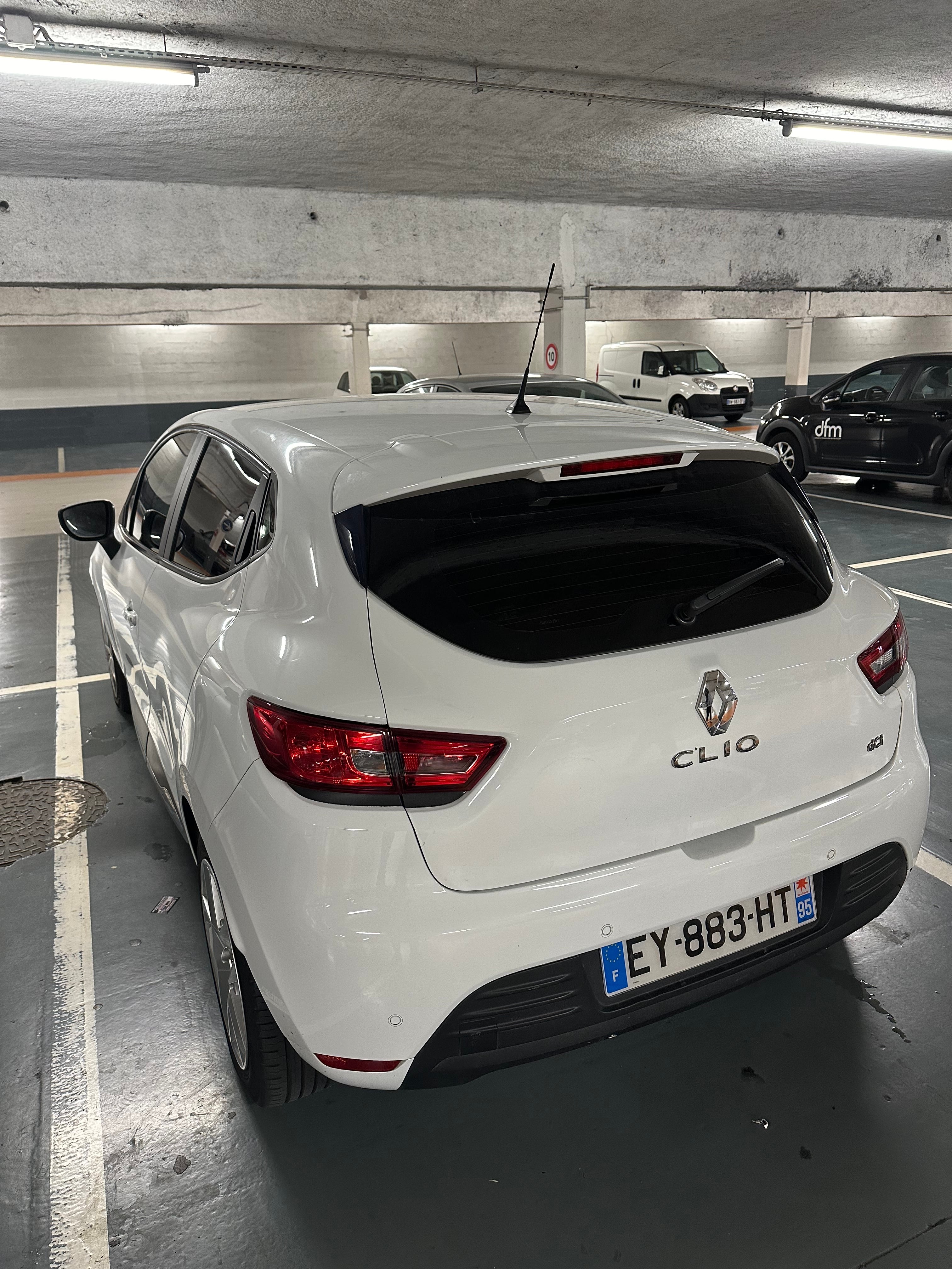 Renault Clio avec GPS