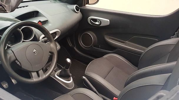 Renault Wind cabriolet avec Entrée audio / iPod