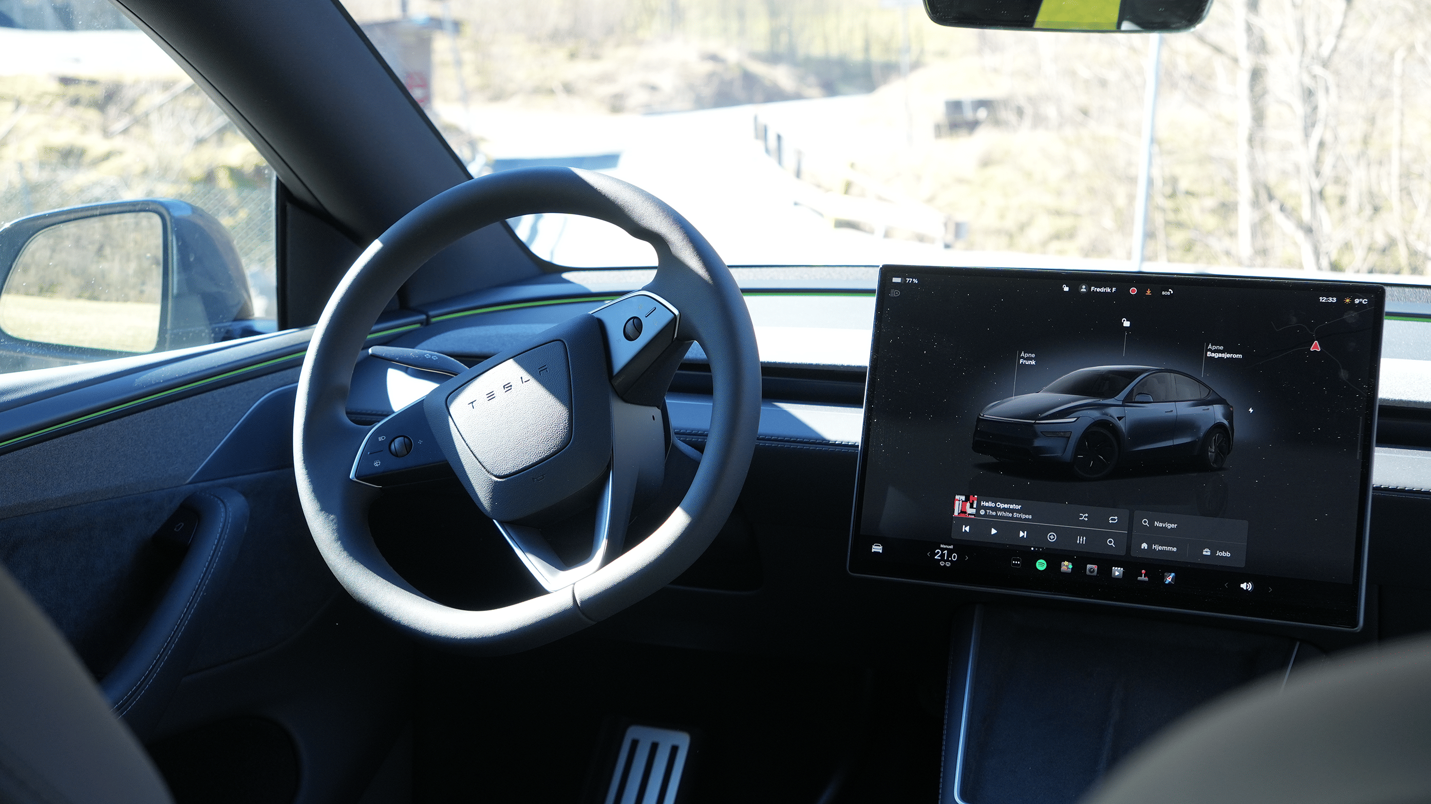 Tesla Model Y Long Range med Cruisekontroll