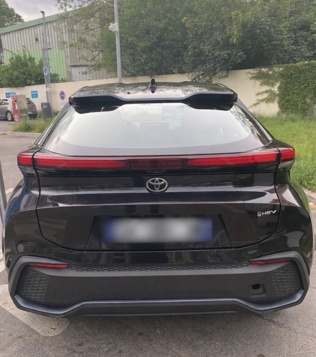 Toyota C-HR avec Port USB