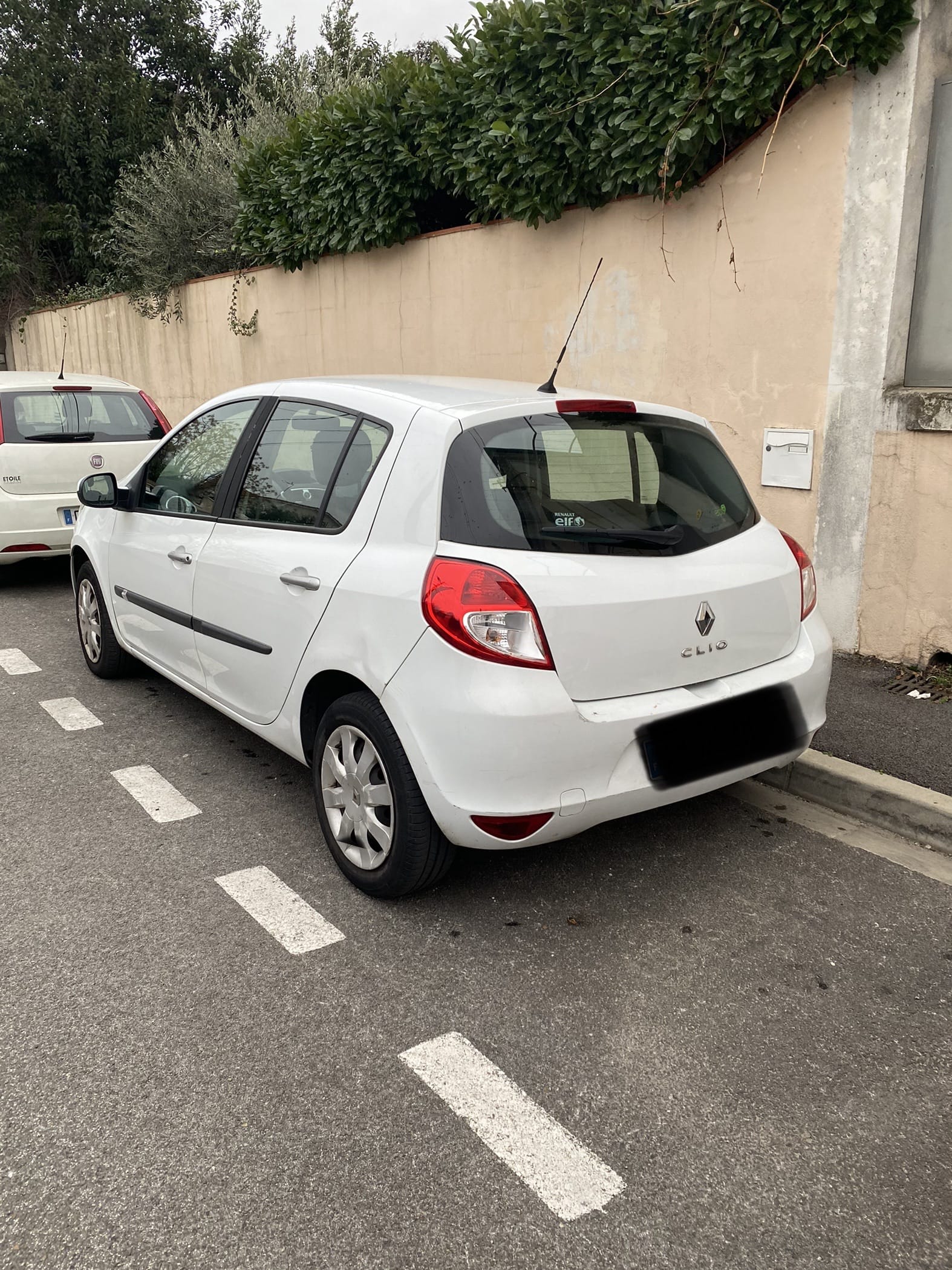 Renault Clio avec Siège bébé