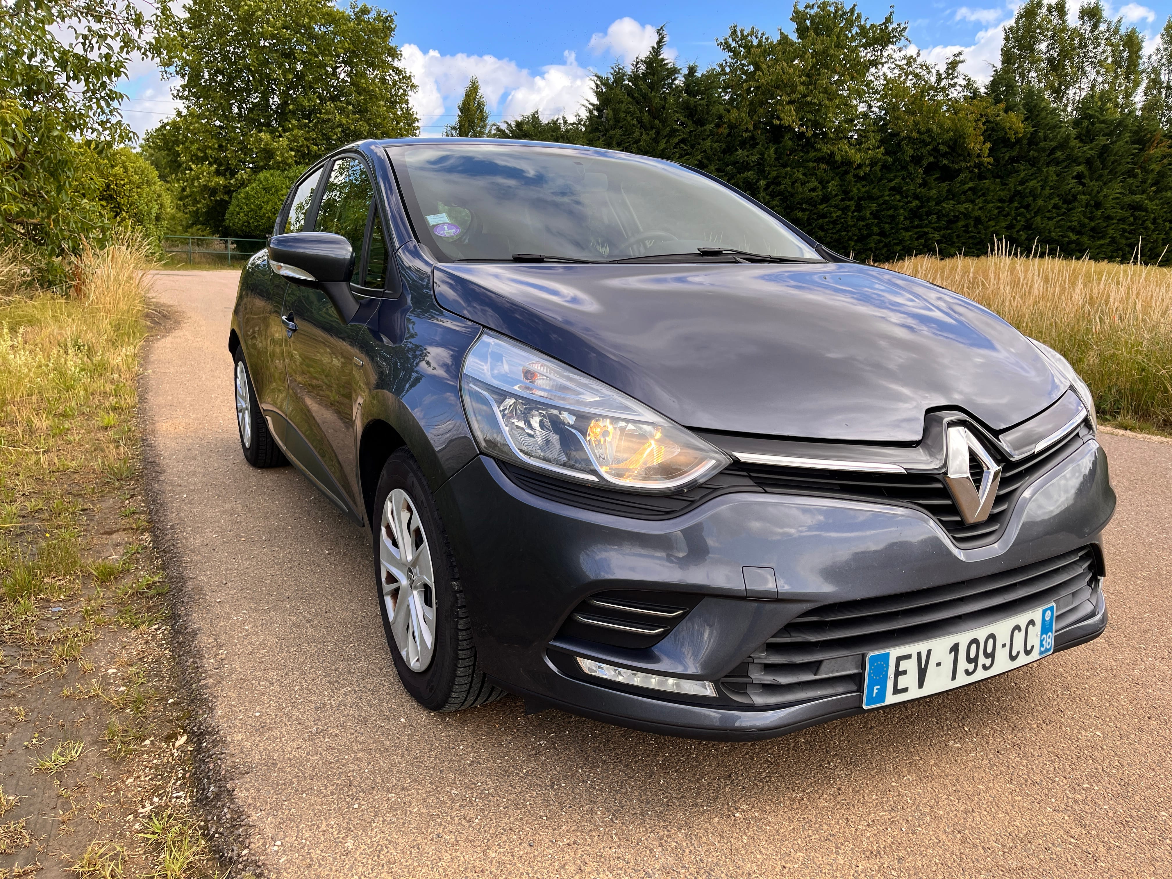 Renault Clio Trend 0,9 Tce avec Port USB