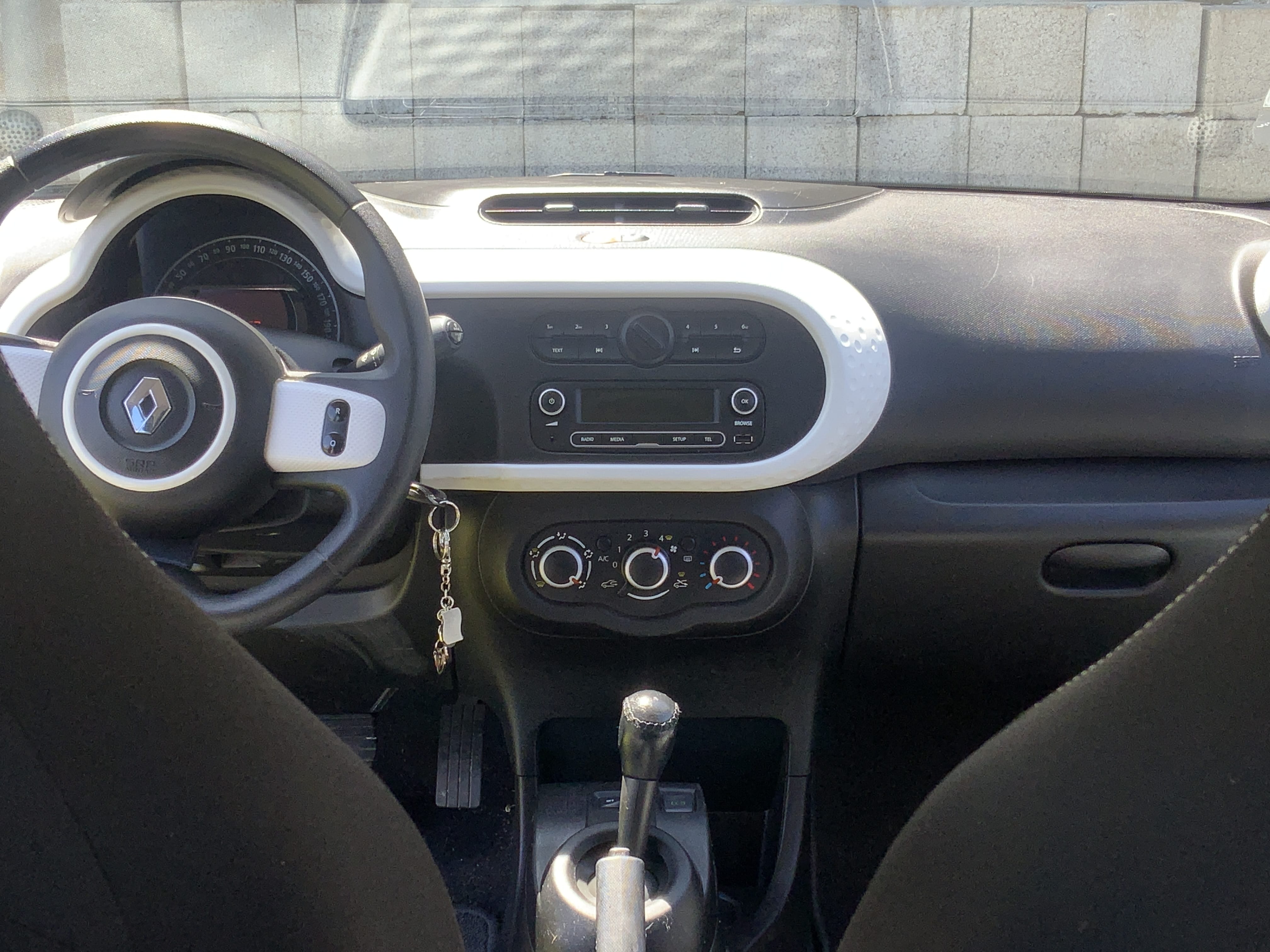 Renault Twingo III avec Audio Bluetooth