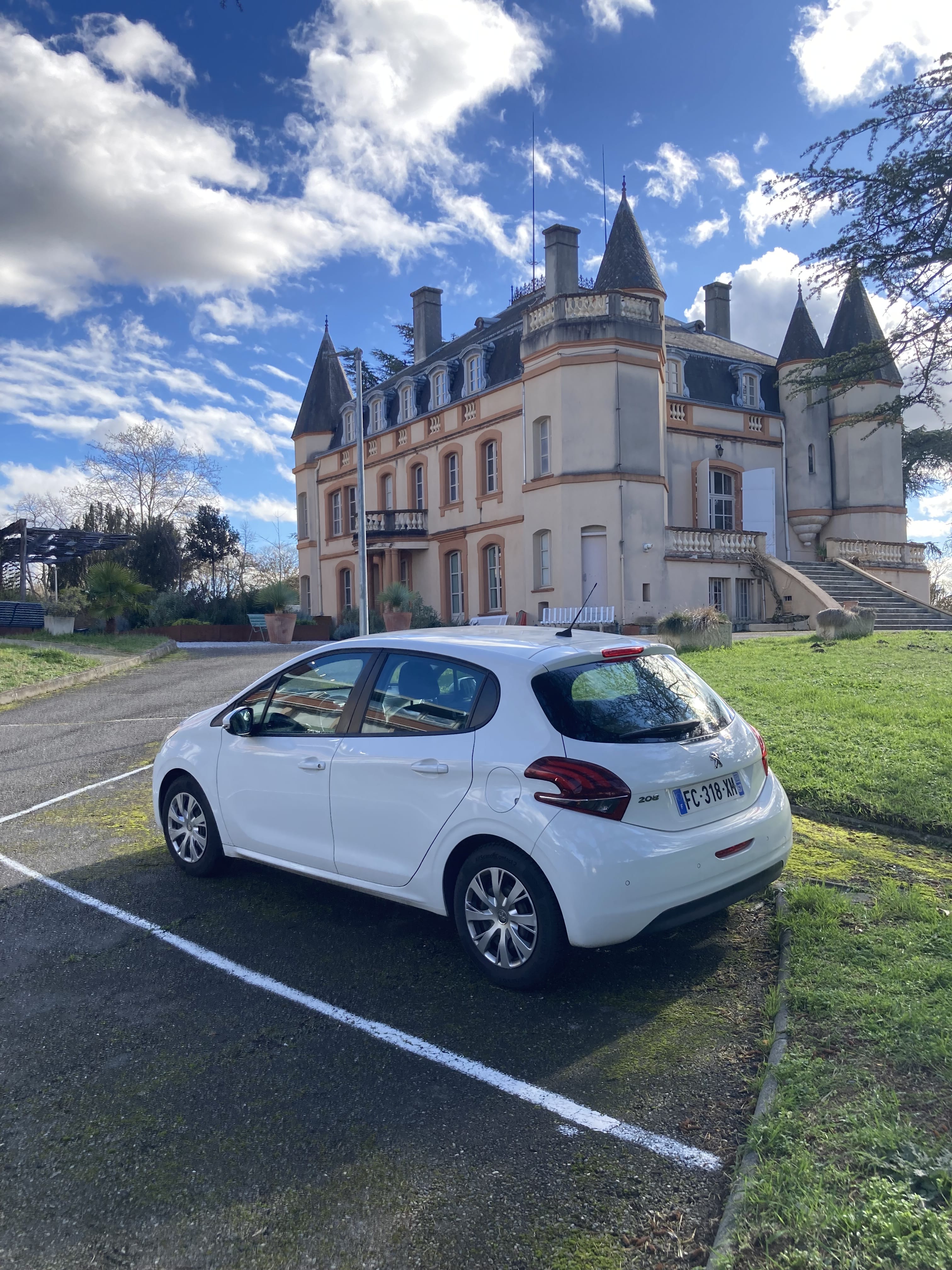 Peugeot 208 avec Régulateur de vitesse