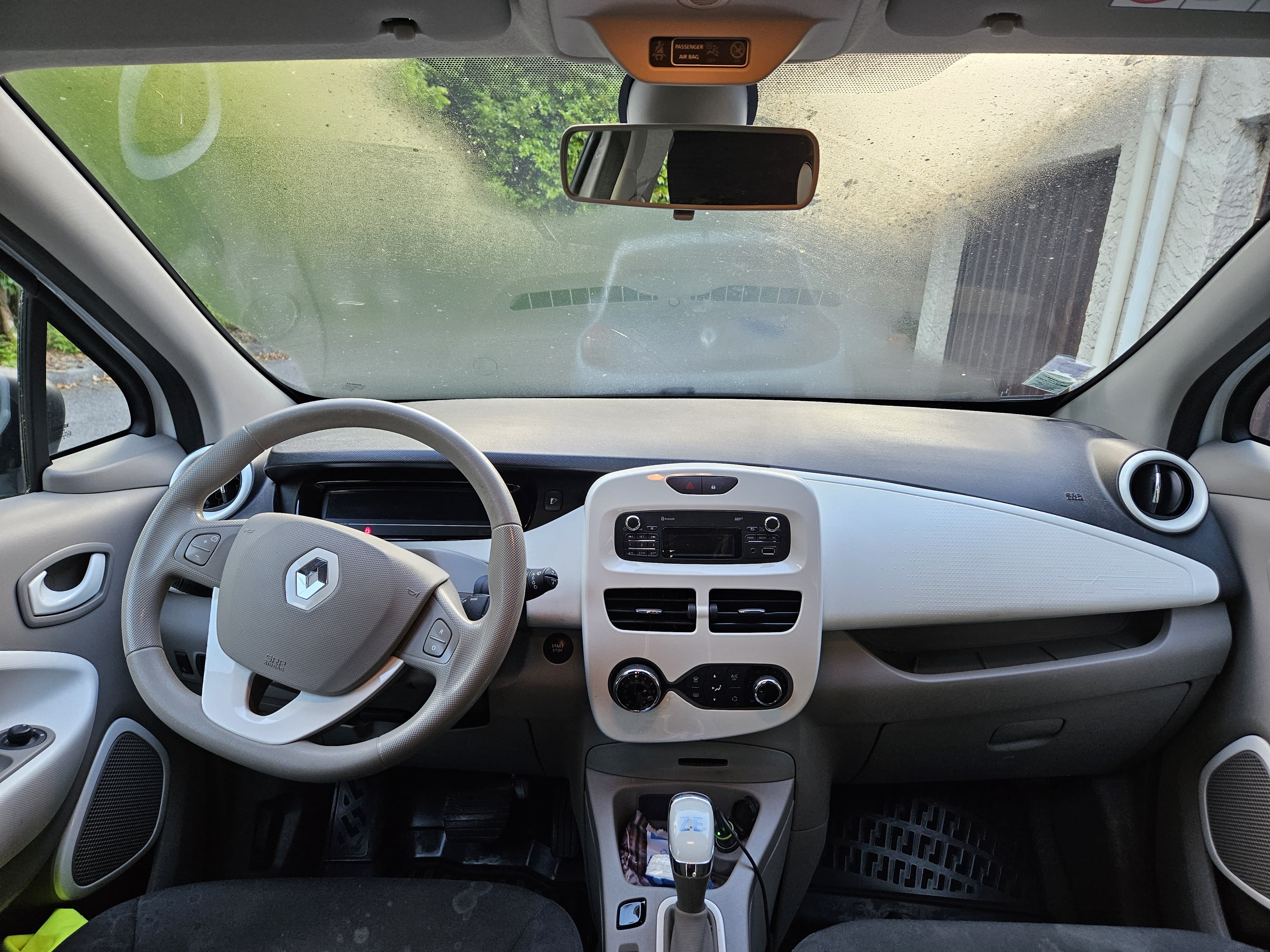 Renault ZOE avec Pneus neige