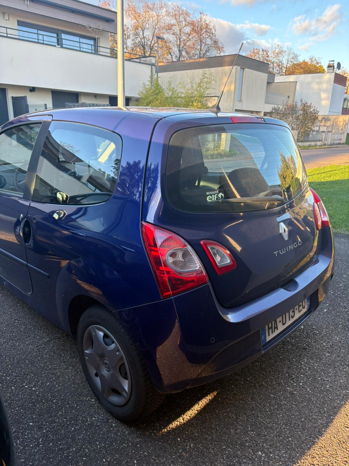 Renault Twingo II avec Entrée audio / iPod