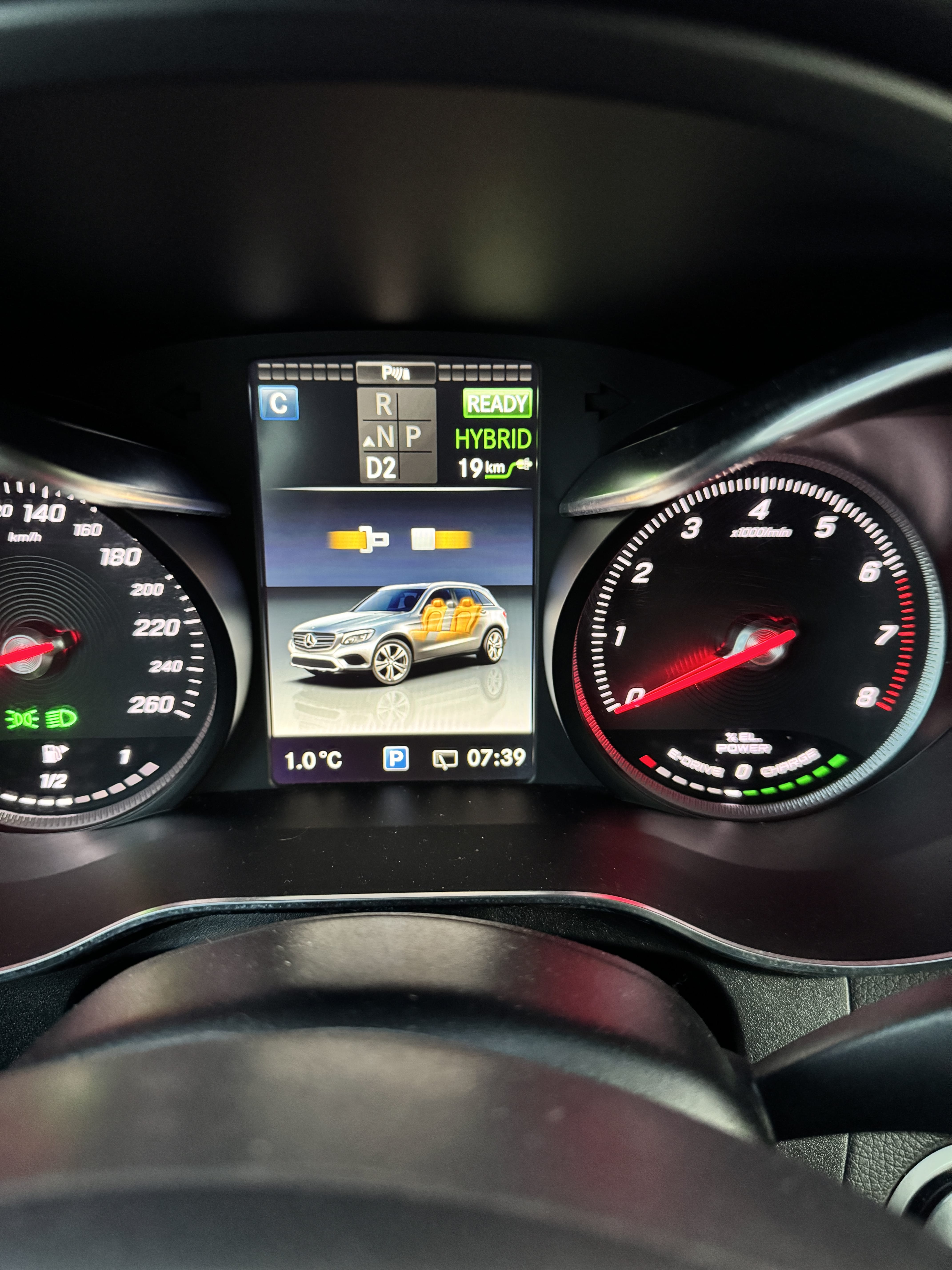 Mercedes-Benz GLC 350E 4Matic 2.0 bensin-hybrid met Audio- / iPod-ingang
