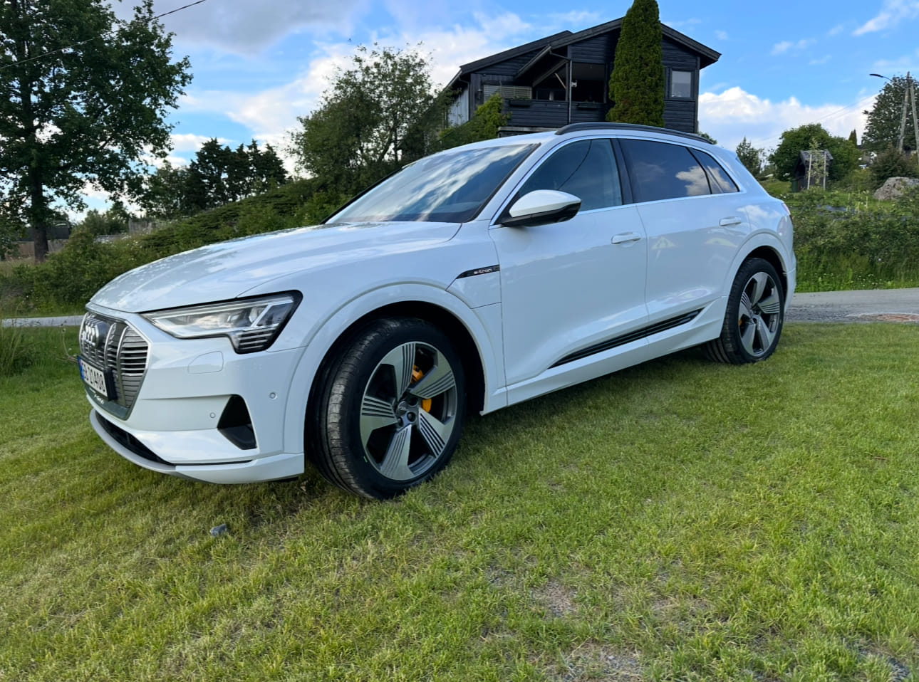 Audi e-tron, 2020, Elektrisk, automatisk