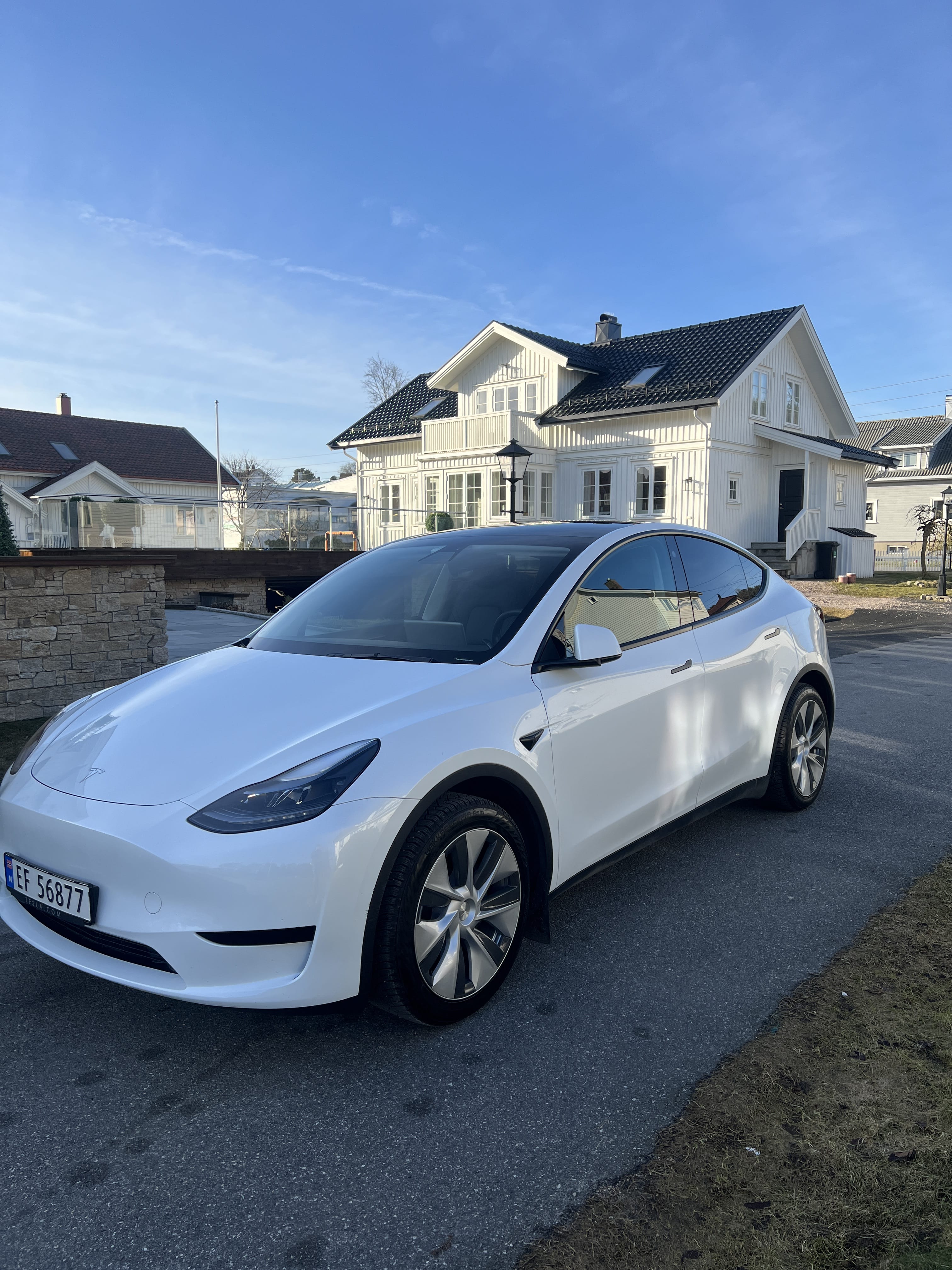 Tesla Model Y Standard Range, 2023, Elektrisk, automatisk