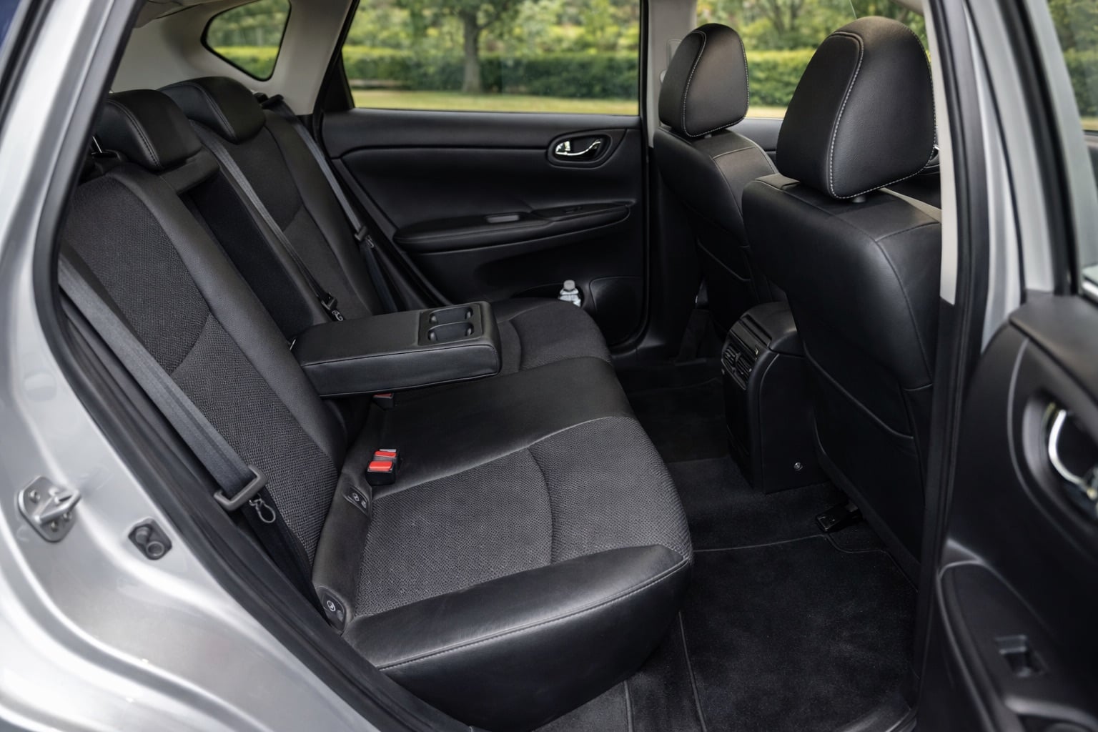 Nissan Pulsar avec Port USB