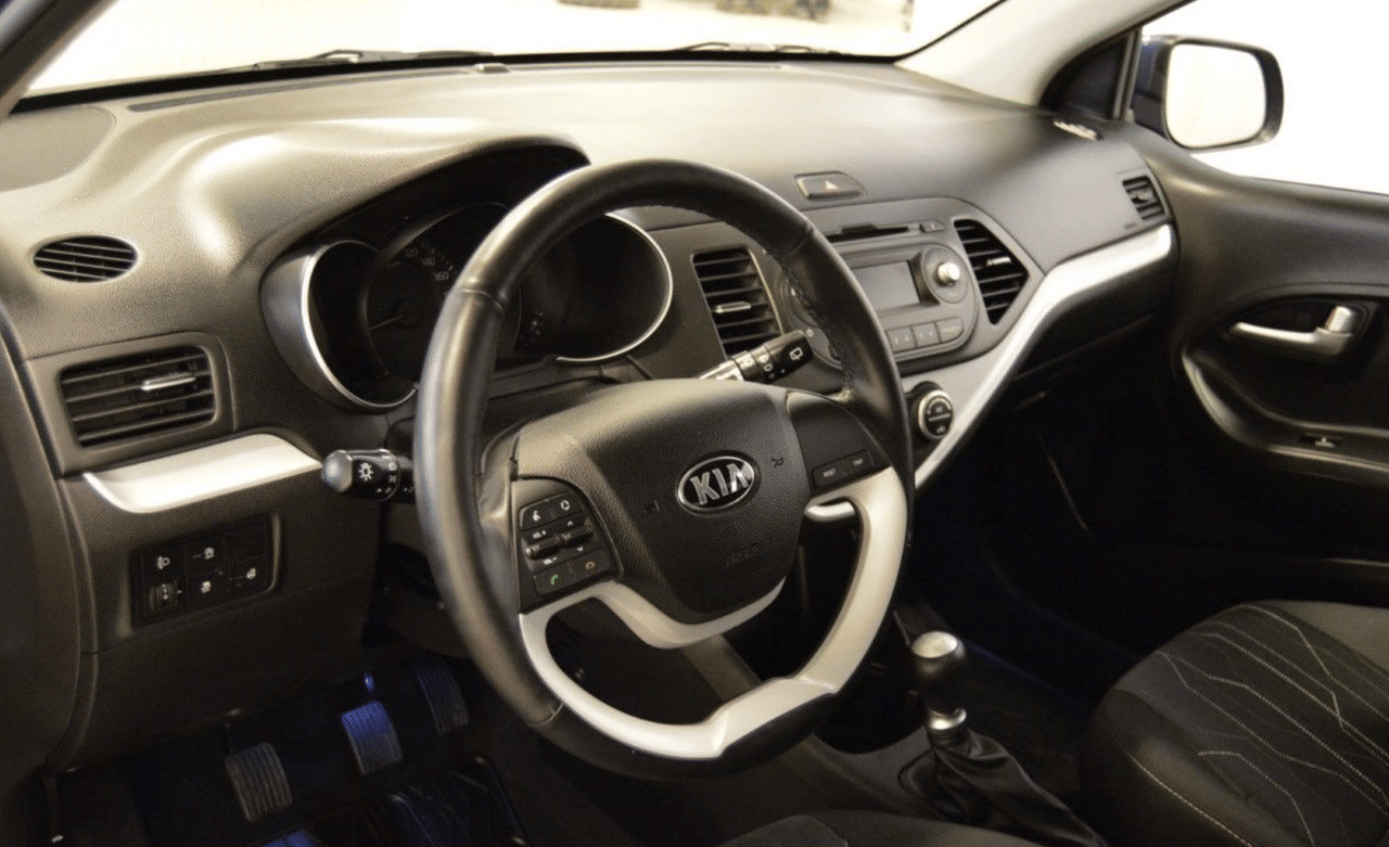 Kia Picanto med Vinterdekk