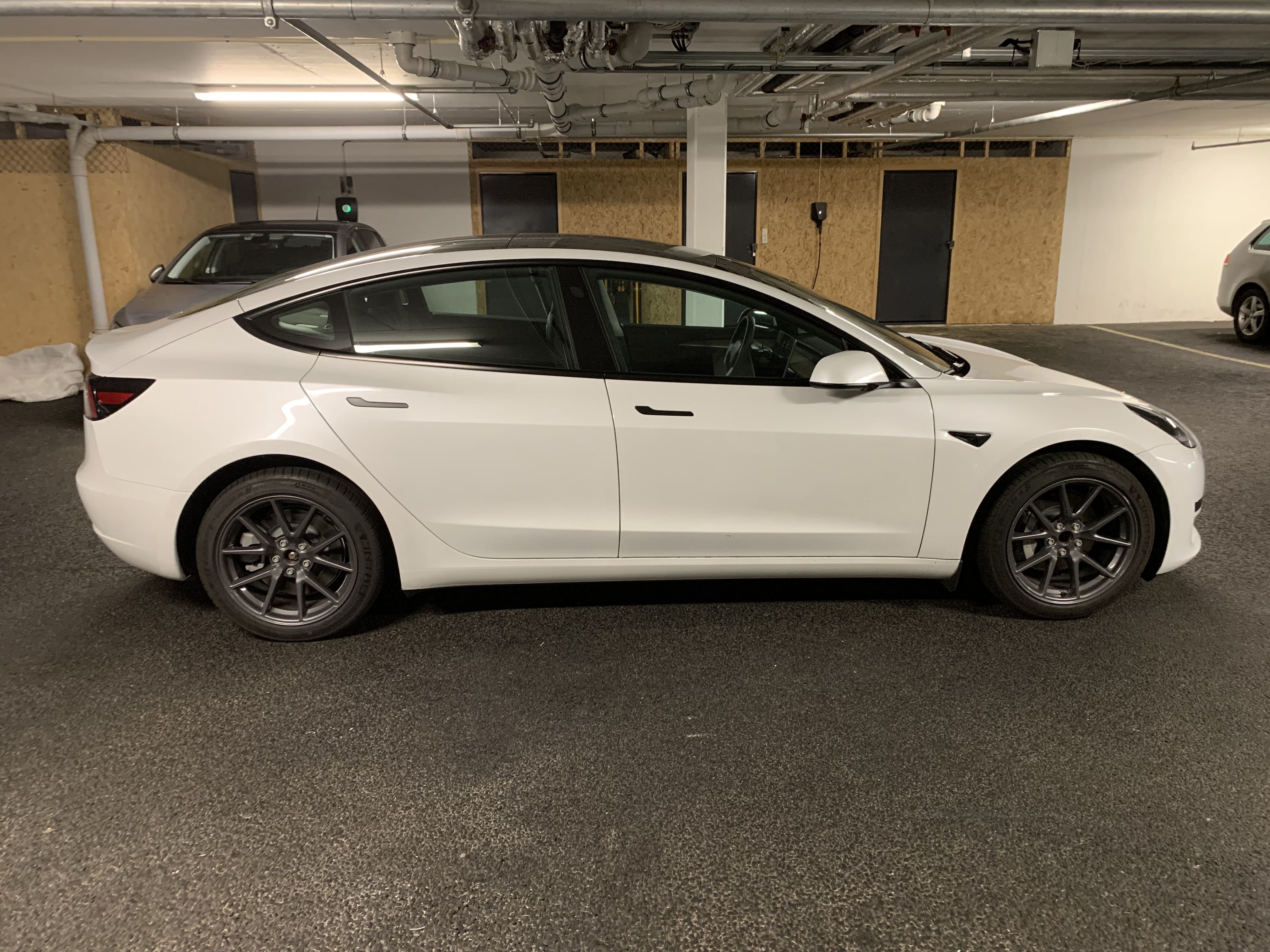 Tesla Model 3 med Aircondition