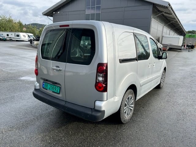 Peugeot Partner Varebil ELECTRIC with GPS