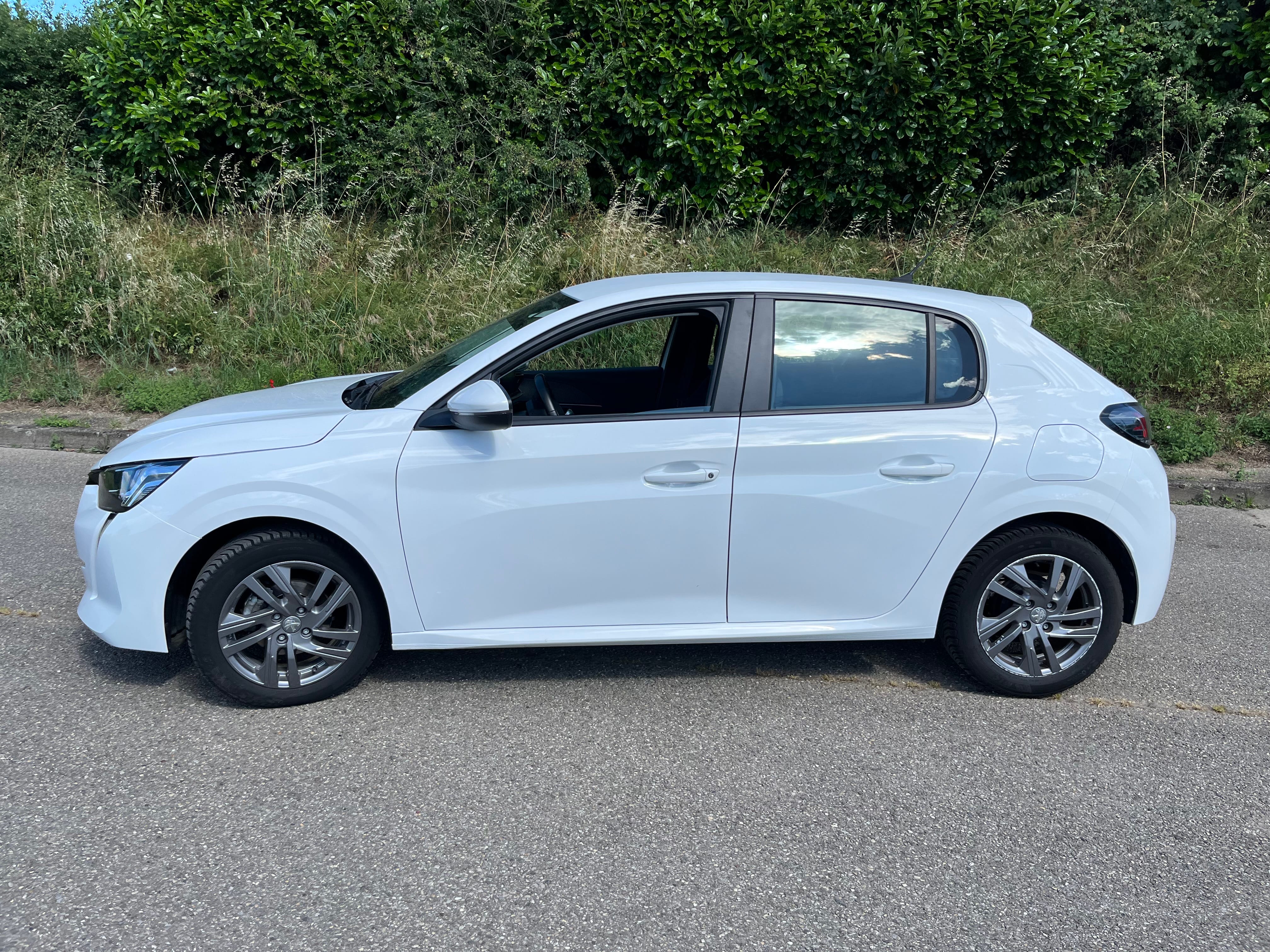 Peugeot 208 avec Climatisation
