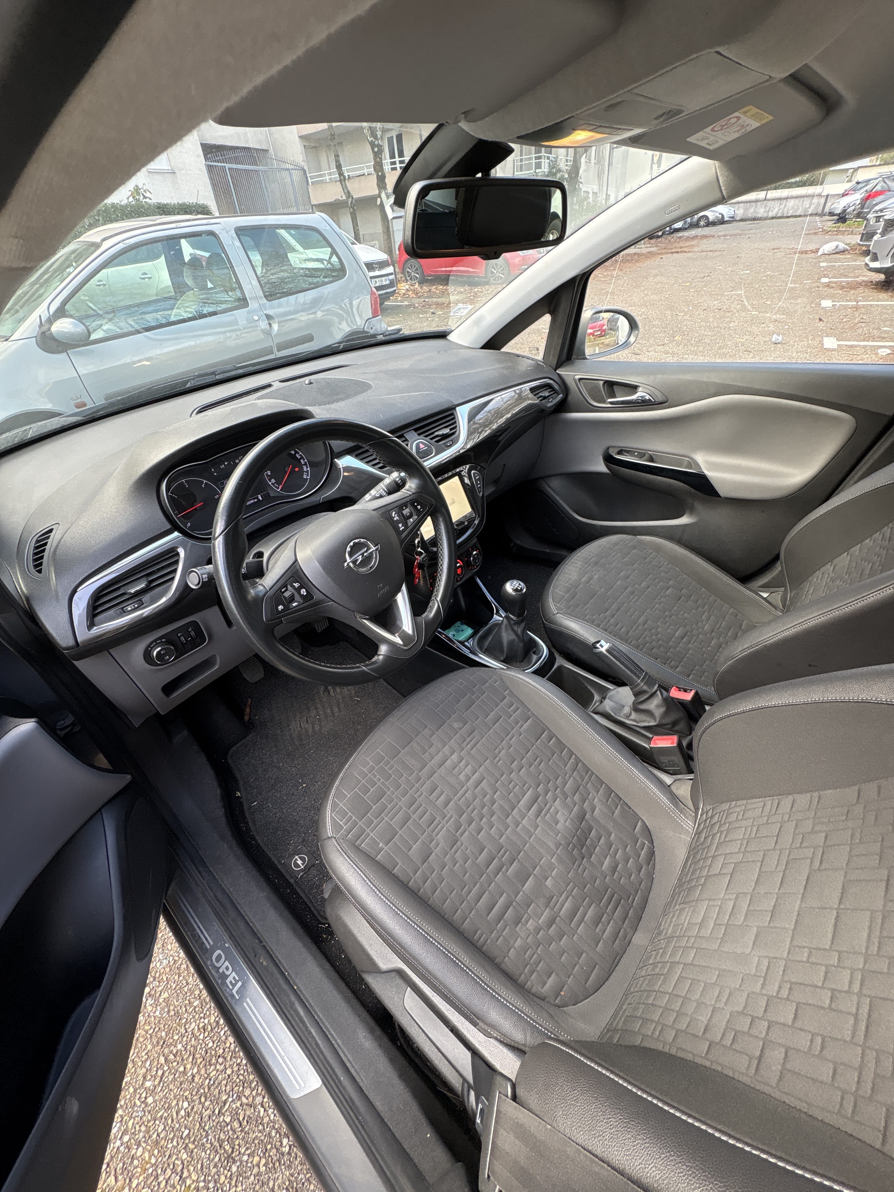 Opel Corsa avec Audio Bluetooth