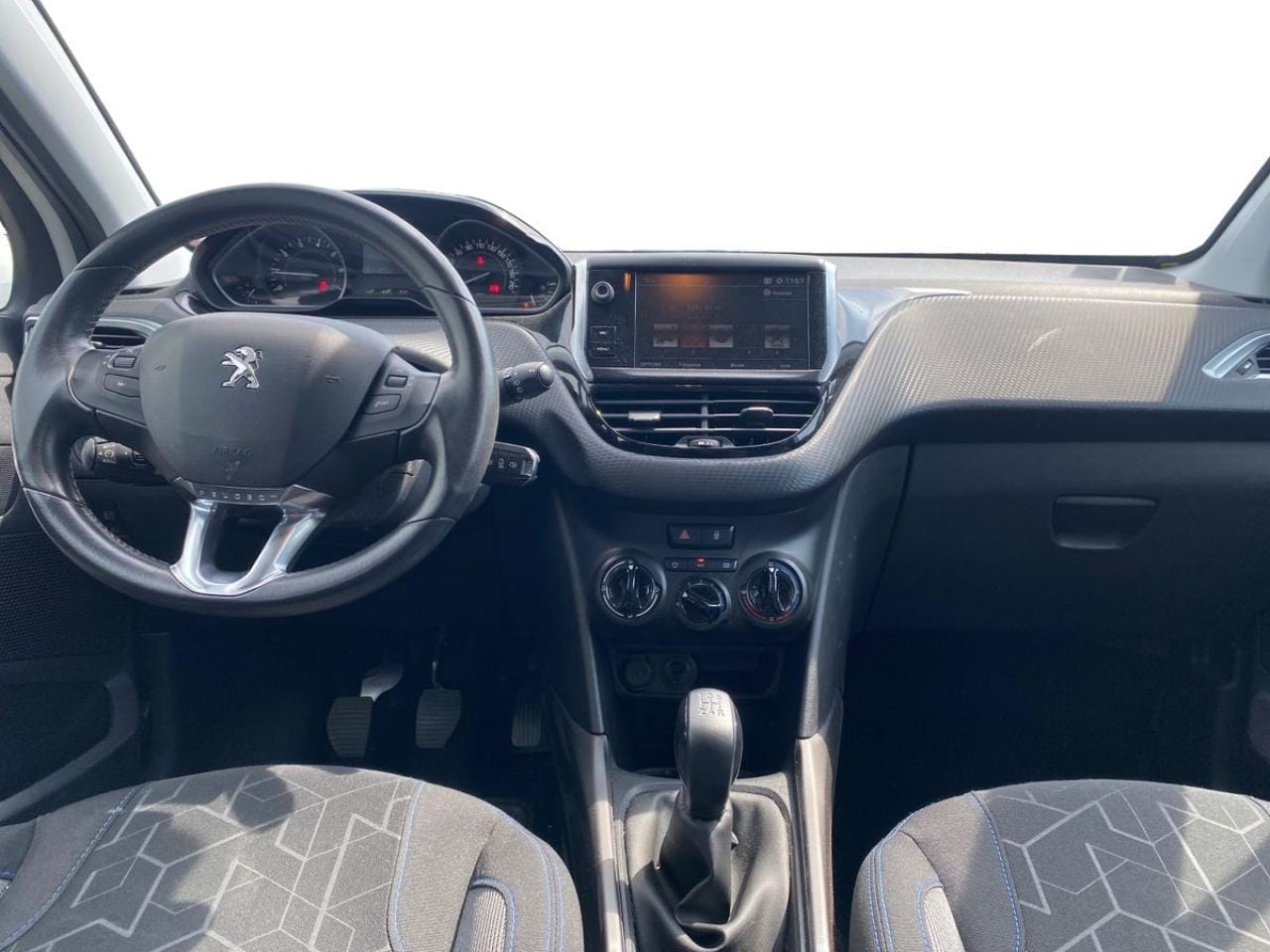 Peugeot 2008 avec Régulateur de vitesse
