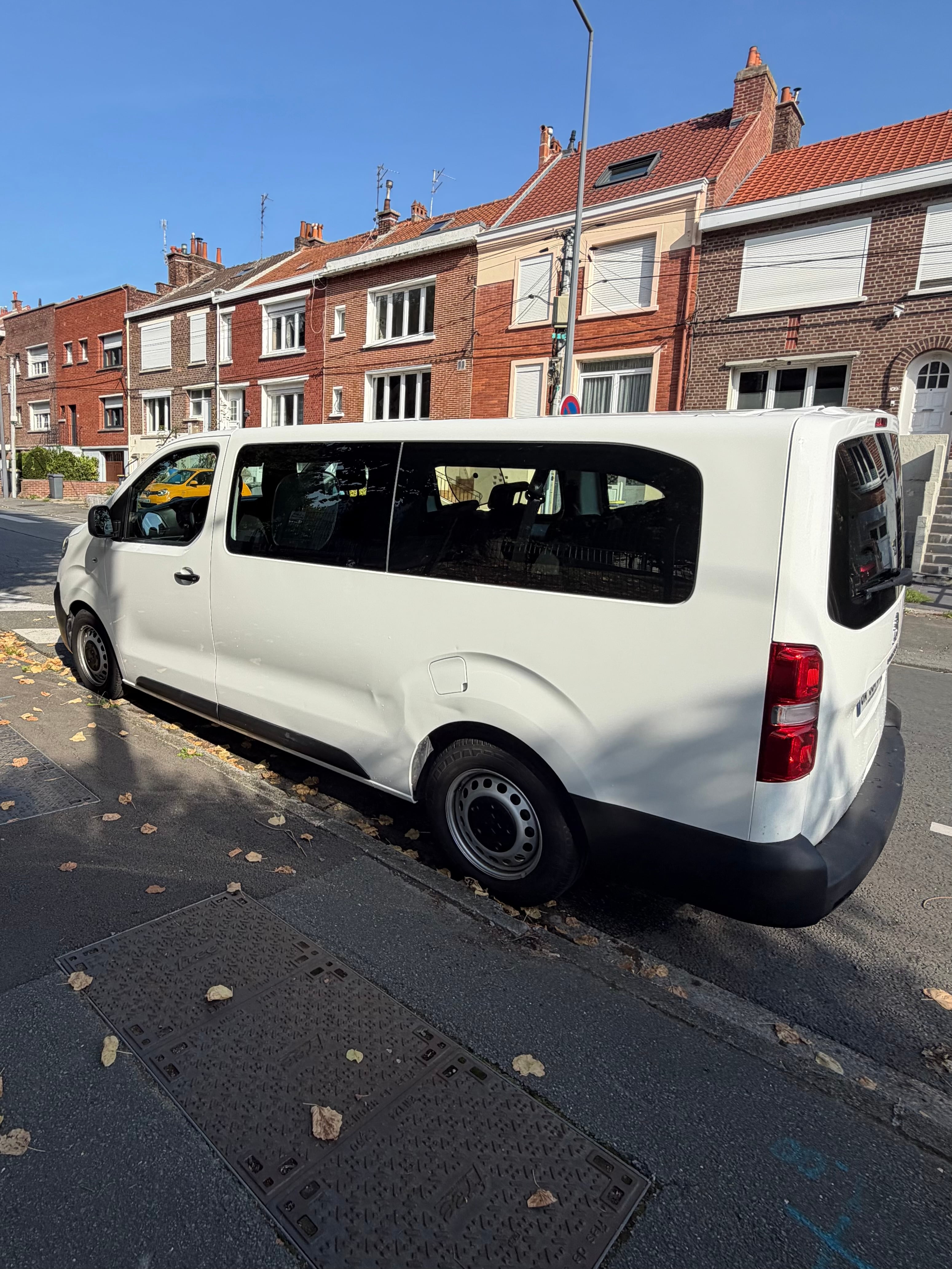 Peugeot Expert Combi avec GPS